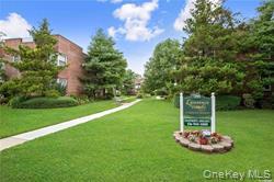 #9 photo, 284 Central Avenue, Lawrence , NY 11559