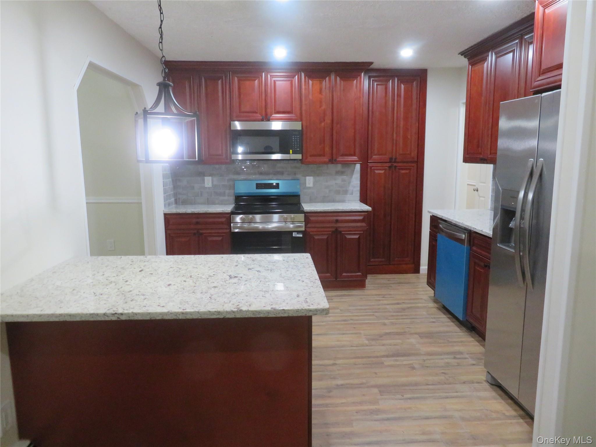 #12 photo, 688 Hawkins Road, Coram , NY 11727