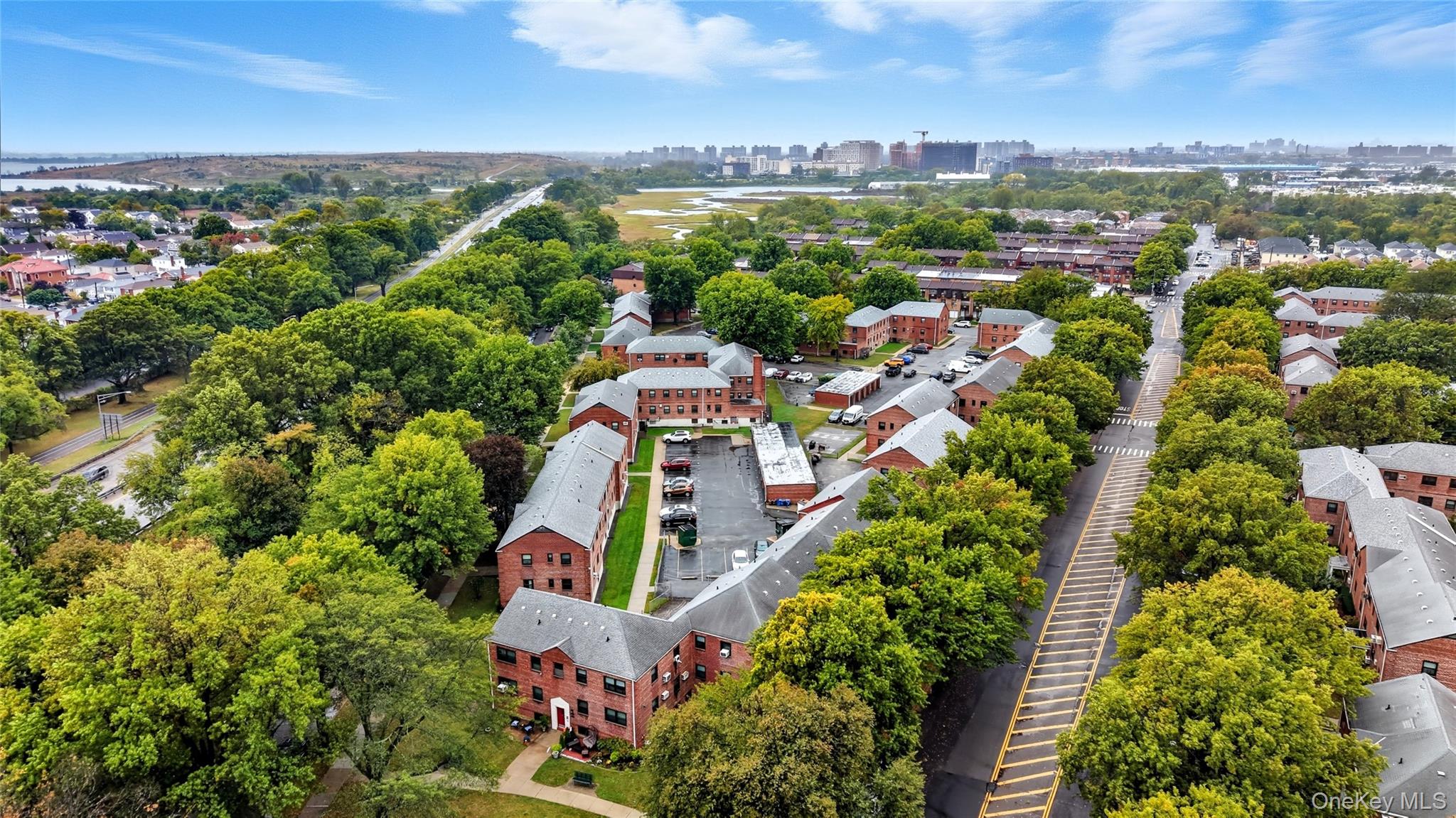 #13 photo, 81-24 156th Avenue, Howard Beach , NY 11414