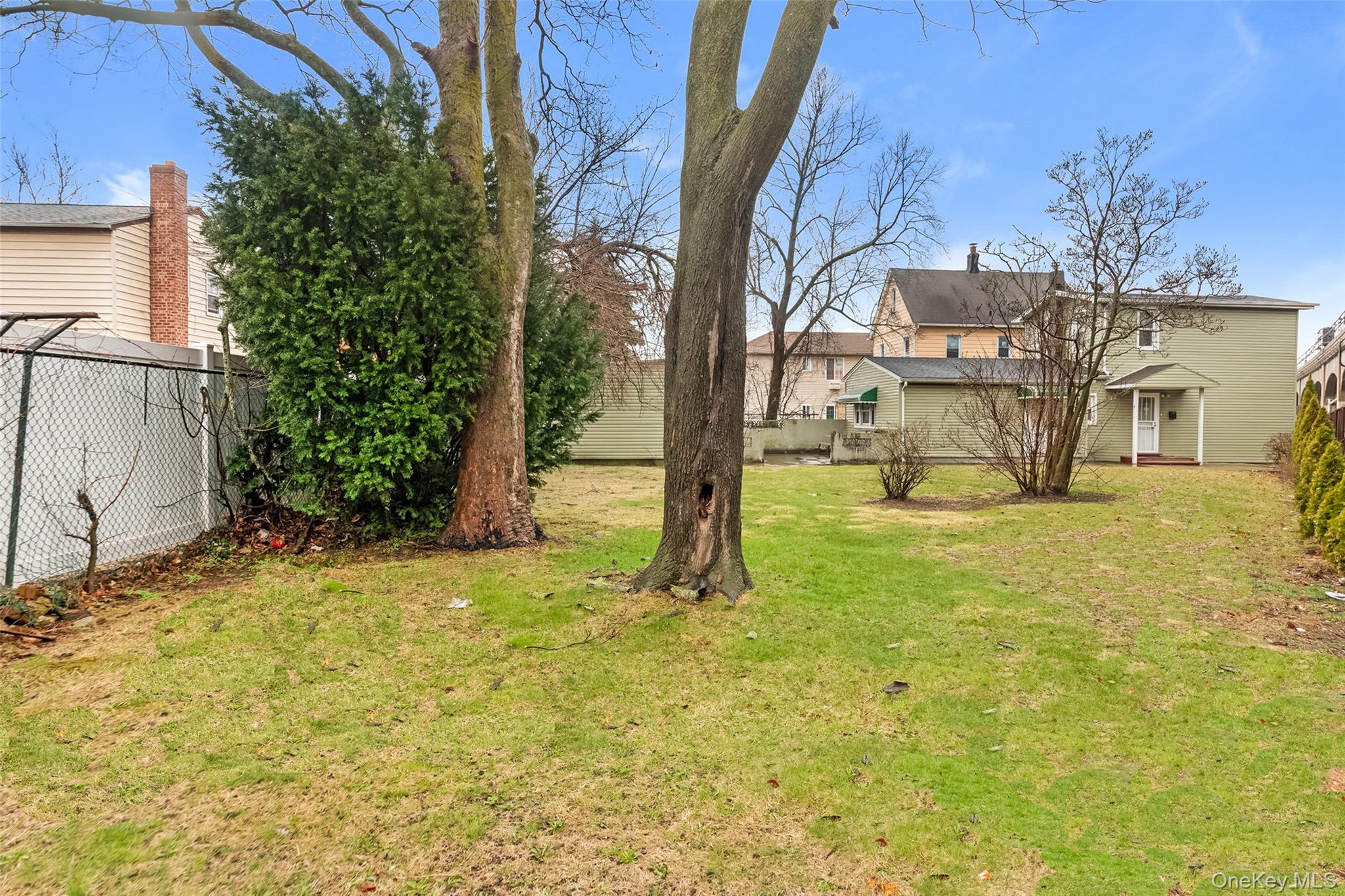 #11 photo, 6 Gipson Street, Far Rockaway , NY 11691