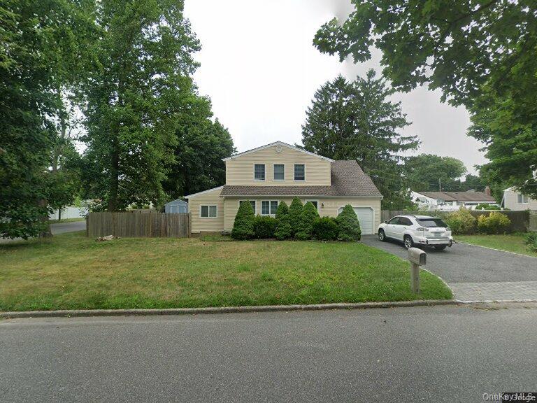 #2 photo, 74 Bellwood Avenue, Centereach , NY 11720
