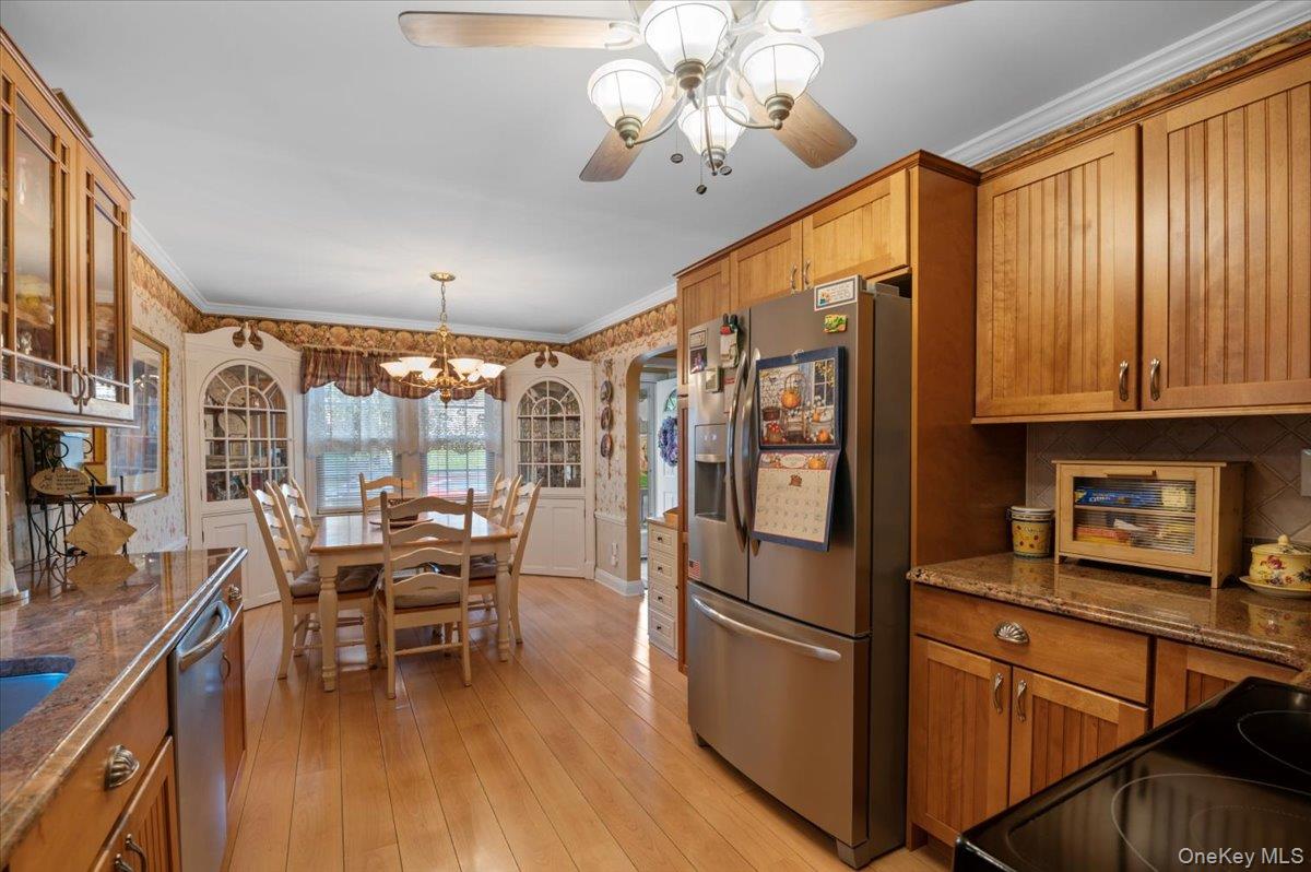 #11 photo, 11 Walker Street, Malverne , NY 11565