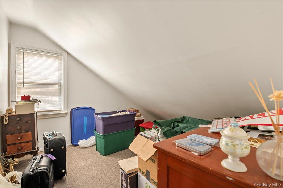 #19 photo, 11 Walker Street, Malverne , NY 11565