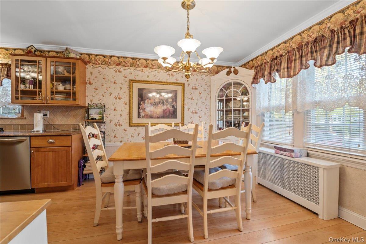 #8 photo, 11 Walker Street, Malverne , NY 11565