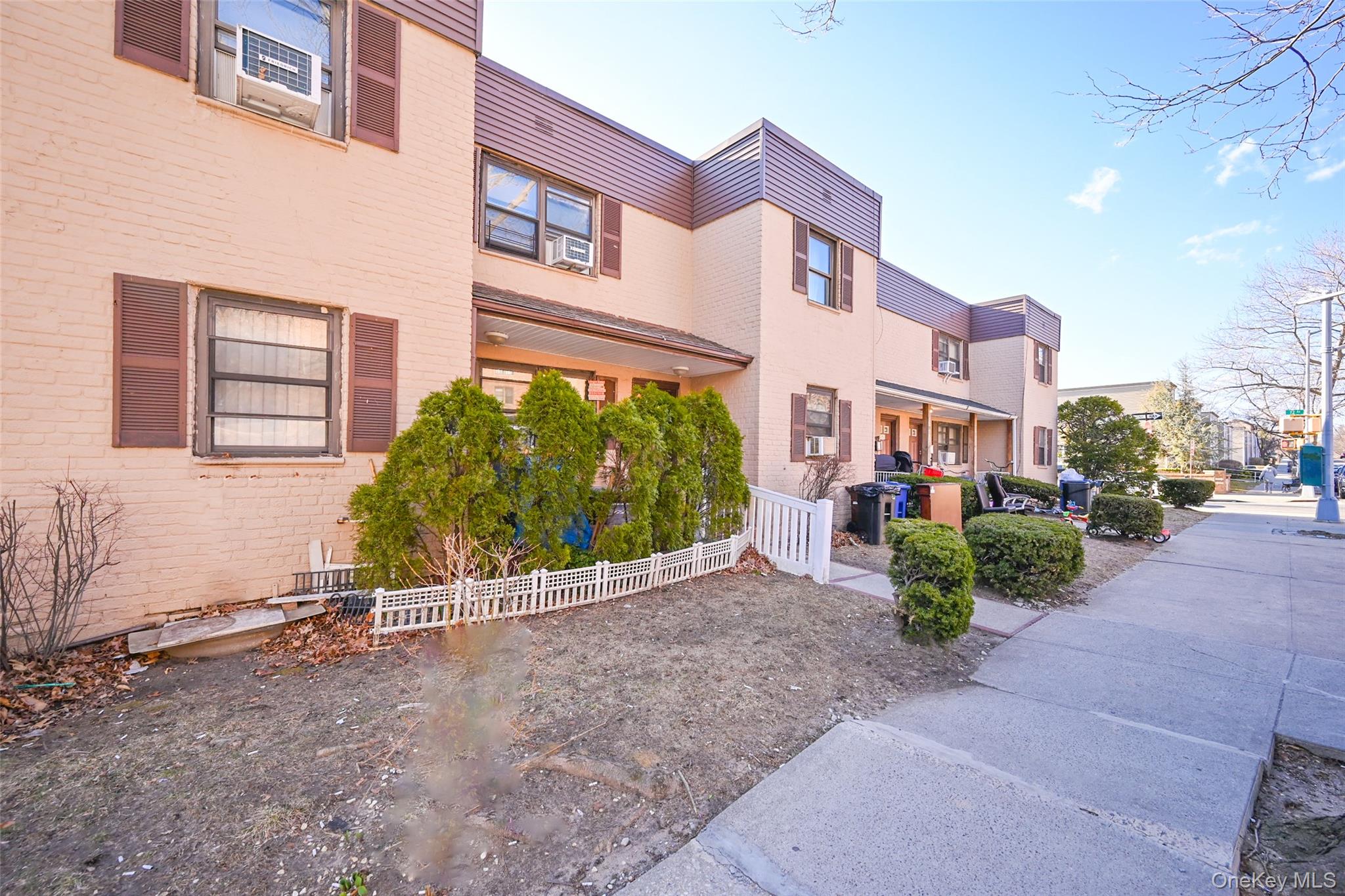 #2 photo, 72-08 150th Street, Kew Garden Hills , NY 11367