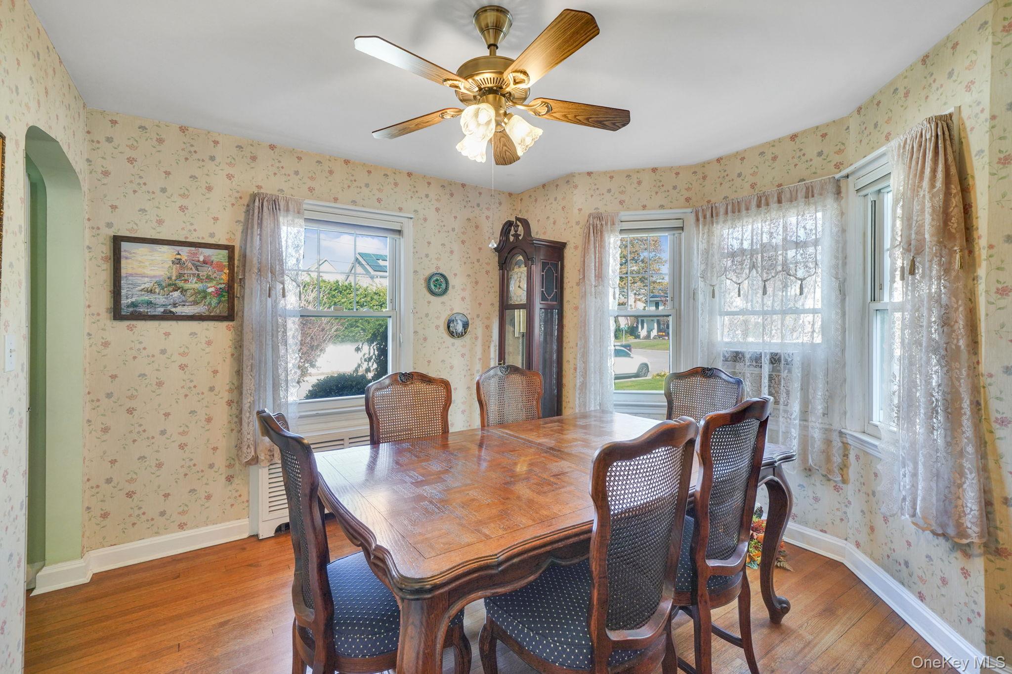 #10 photo, 199 Claxton Avenue, Bellmore , NY 11710