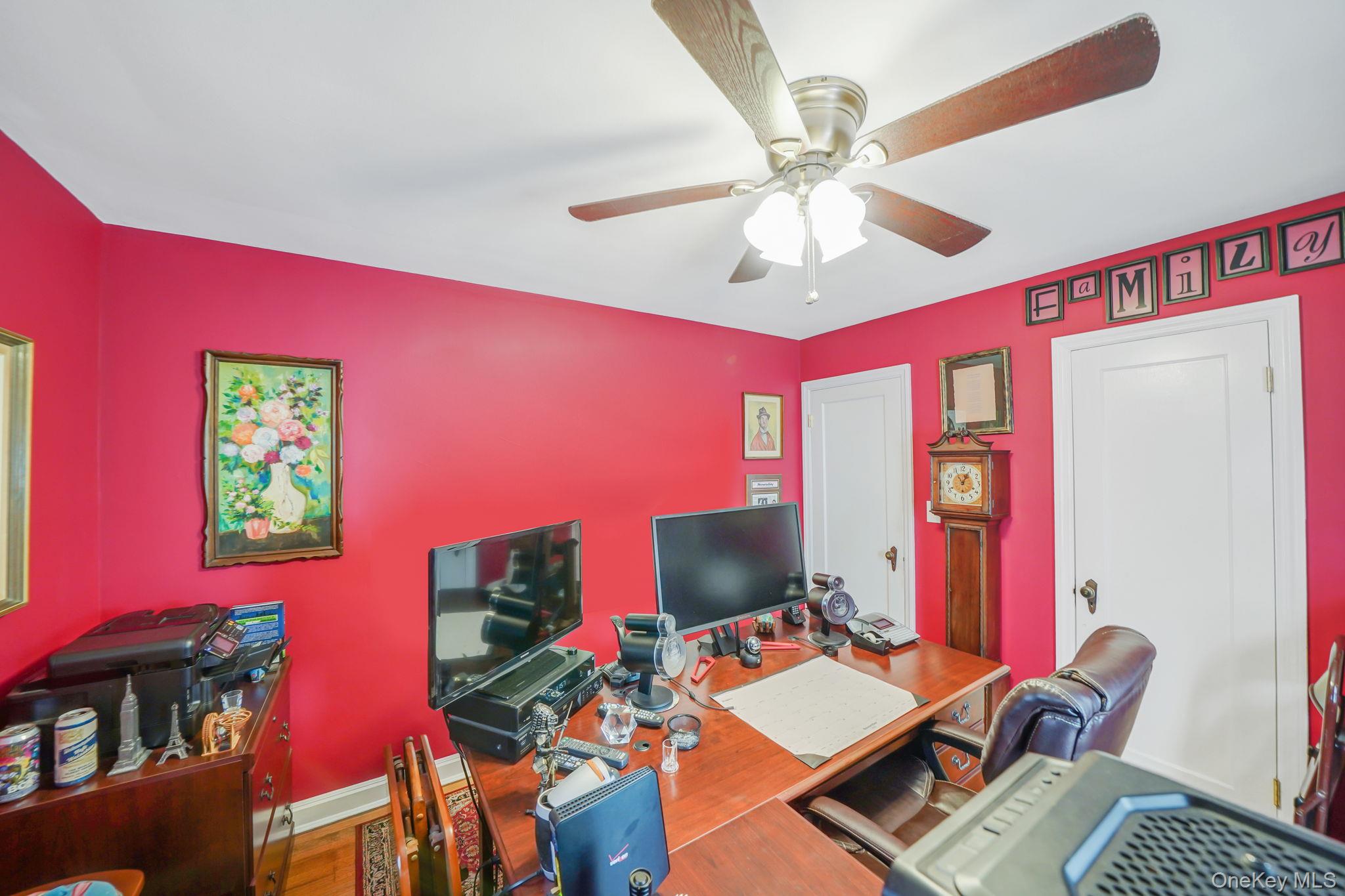 #14 photo, 199 Claxton Avenue, Bellmore , NY 11710