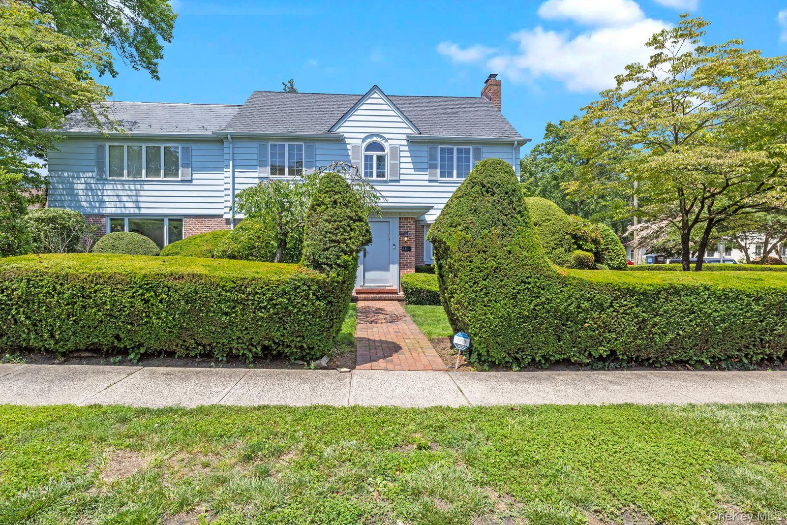 #1 photo, 41 ALLENWOOD Road, Great Neck , NY 11023