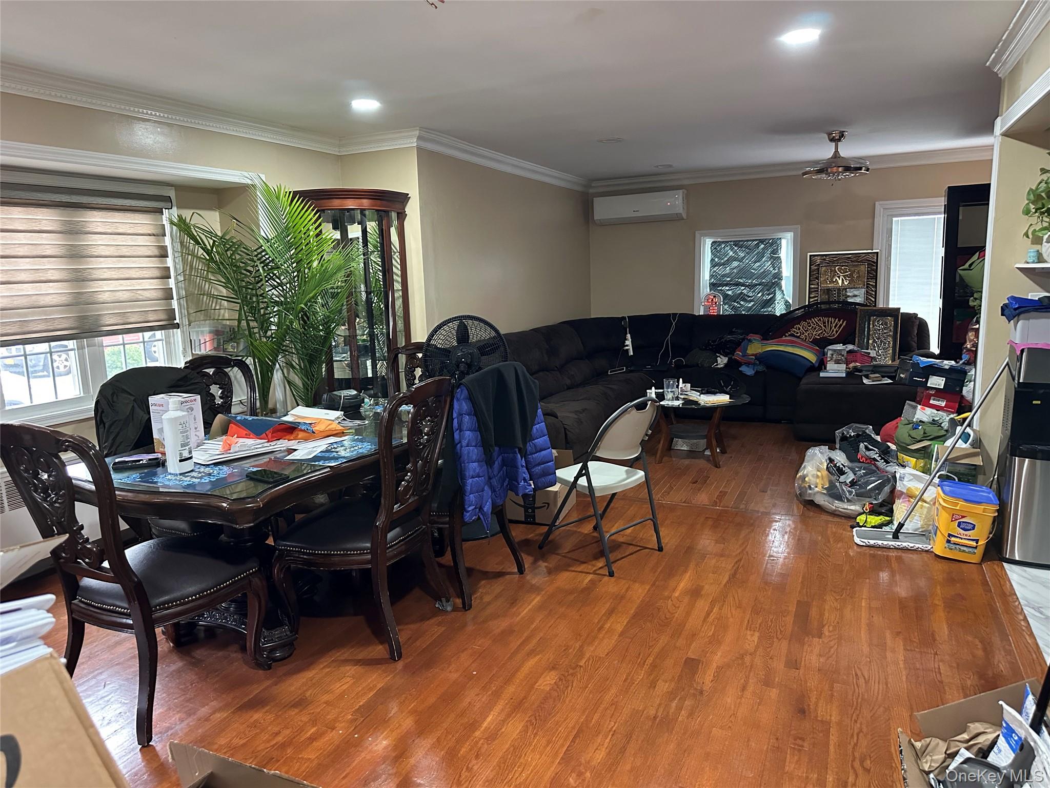 #5 photo, 1359 Madison Street, Elmont , NY 11003