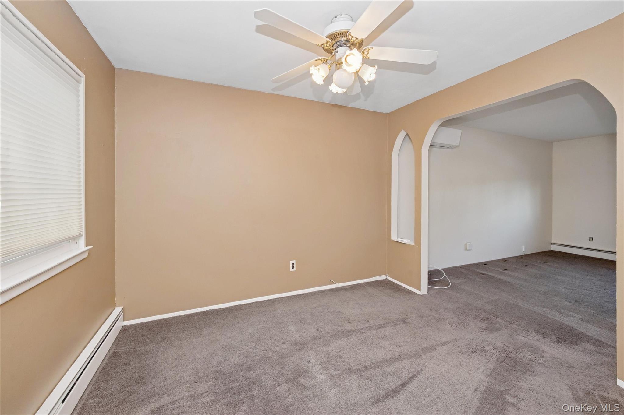 #9 photo, 80 Andrew Avenue, Islip Terrace , NY 11752