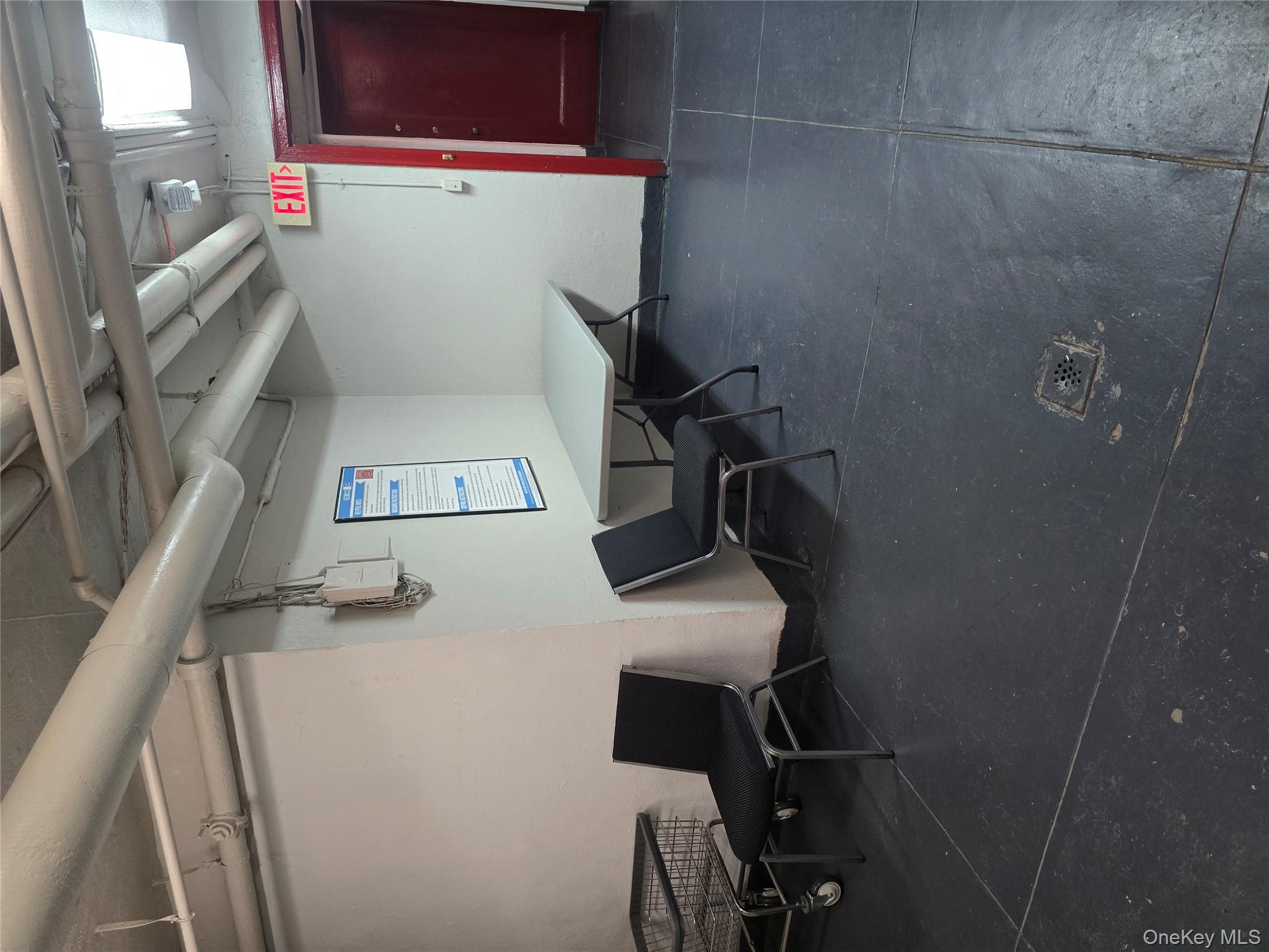 #18 photo, 141 Woodmere Boulevard, Woodmere , NY 11598