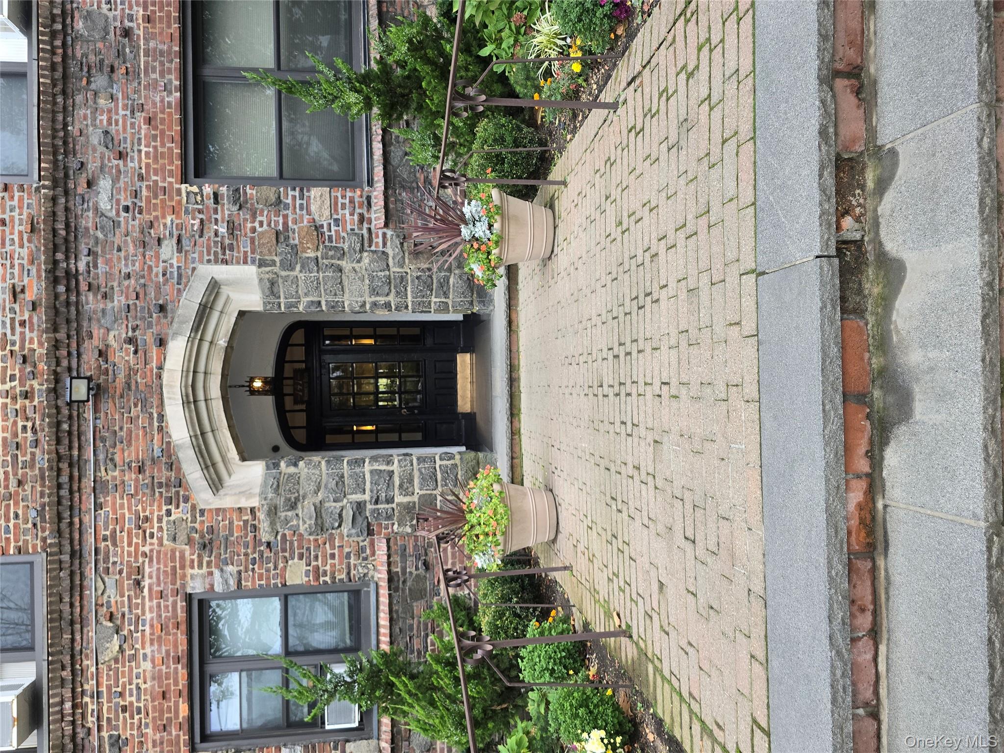 #2 photo, 141 Woodmere Boulevard, Woodmere , NY 11598