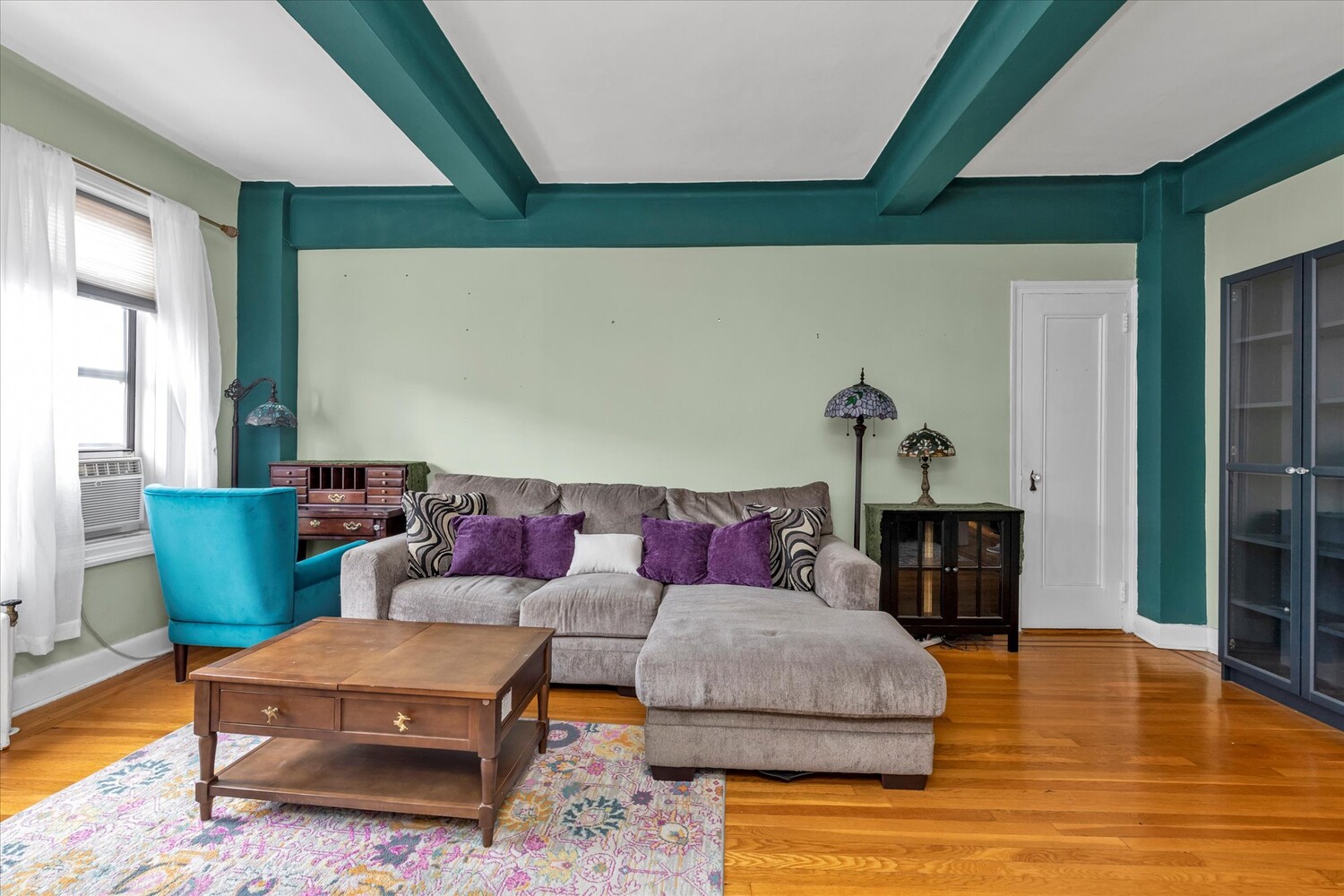 #4 photo, 83-0 TALBOT Street, Kew Gardens , NY 11415