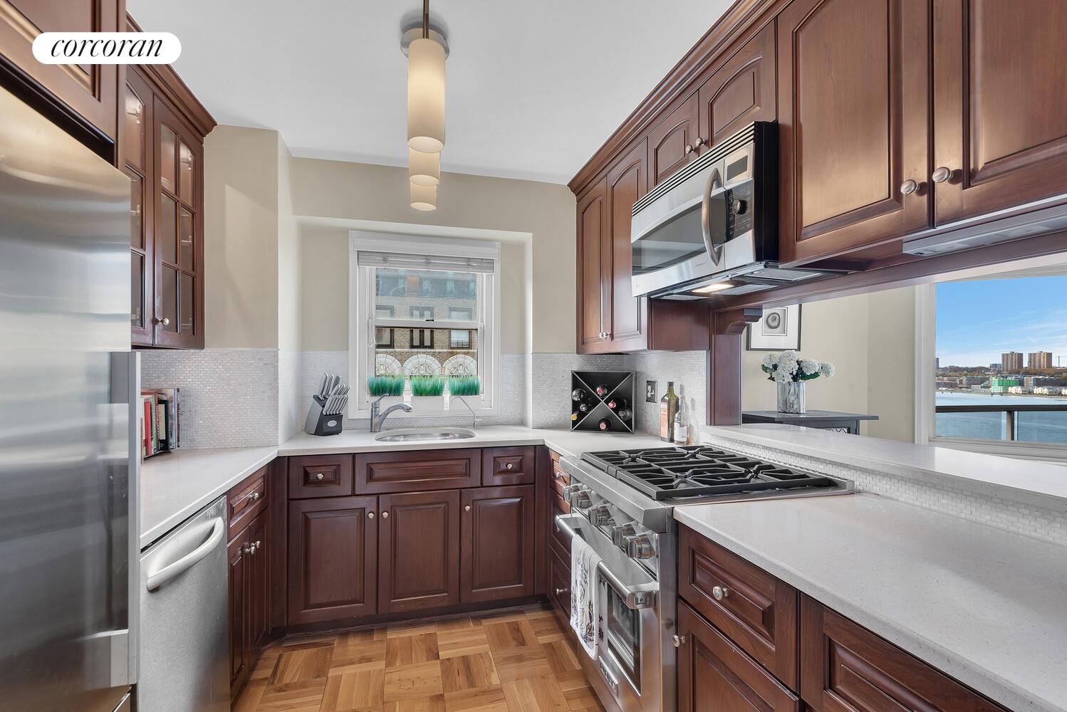 #7 photo, 60 RIVERSIDE Drive, Upper West Side , NY 10024