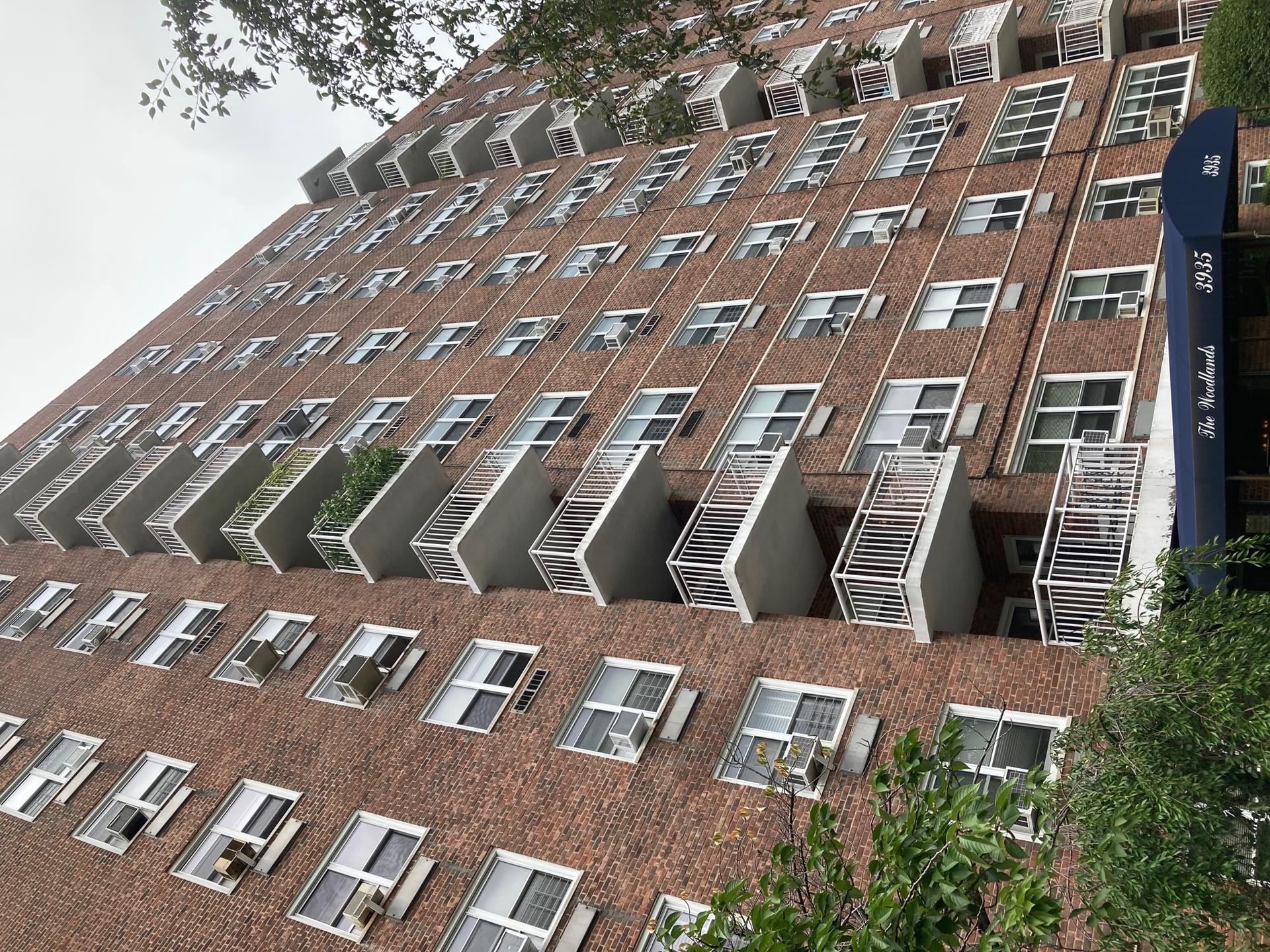 #16 photo, 3935 BLACKSTONE Avenue, Central Riverdale , NY 10471