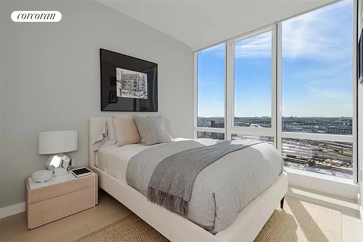 #10 photo, Long Island City, Long Island City , NY 11101