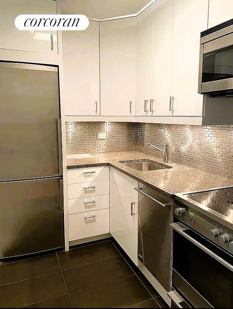 #3 photo, 244 MADISON Avenue, Midtown , NY 10016