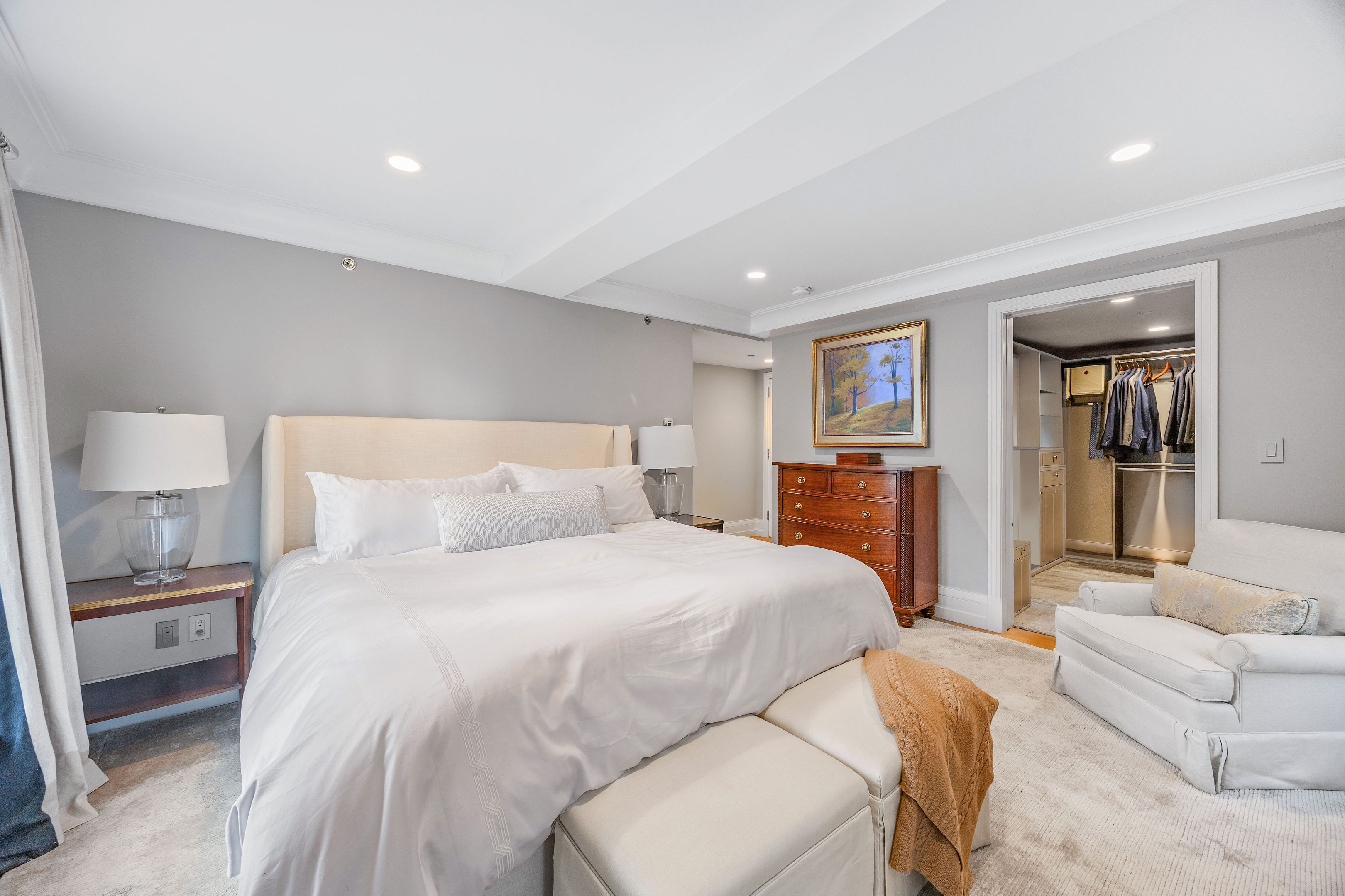 #11 photo, 140 E 63rd Street, Lenox Hill , NY 10065