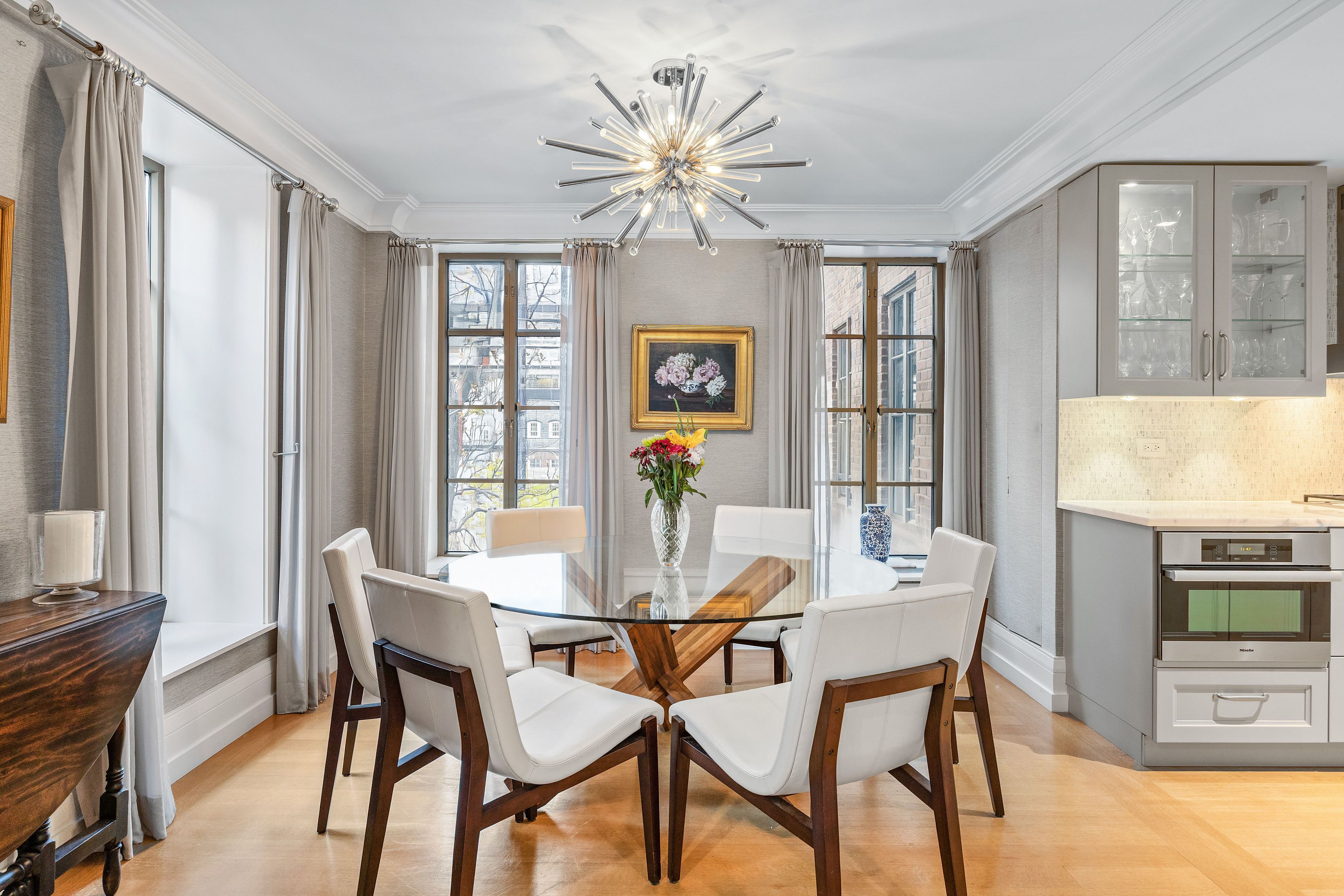 #4 photo, 140 E 63rd Street, Lenox Hill , NY 10065