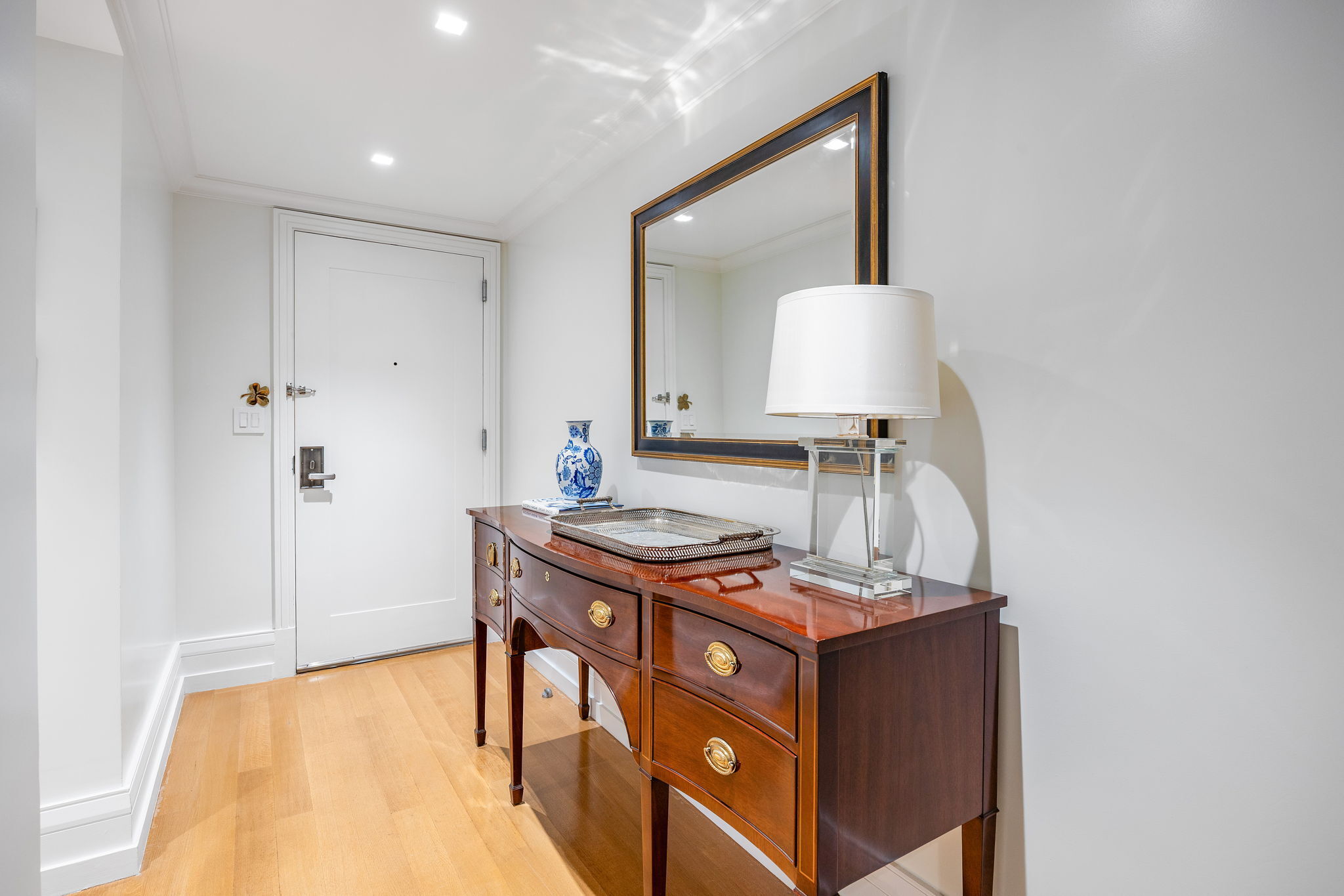 #8 photo, 140 E 63rd Street, Lenox Hill , NY 10065