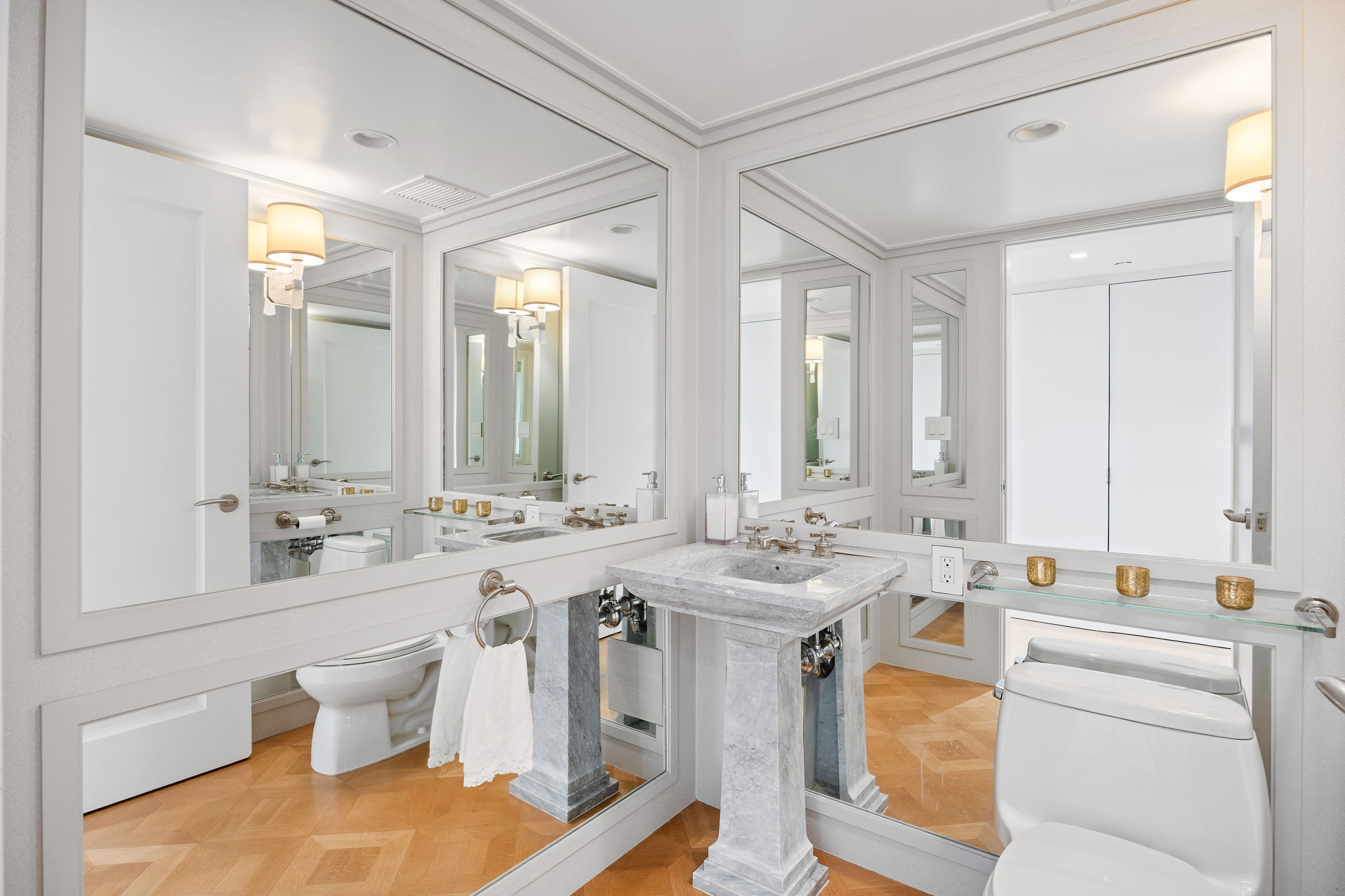 #9 photo, 140 E 63rd Street, Lenox Hill , NY 10065