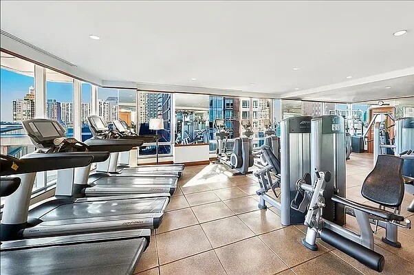 #15 photo, 10 LITTLE WEST Street, Battery Park City , NY 10004