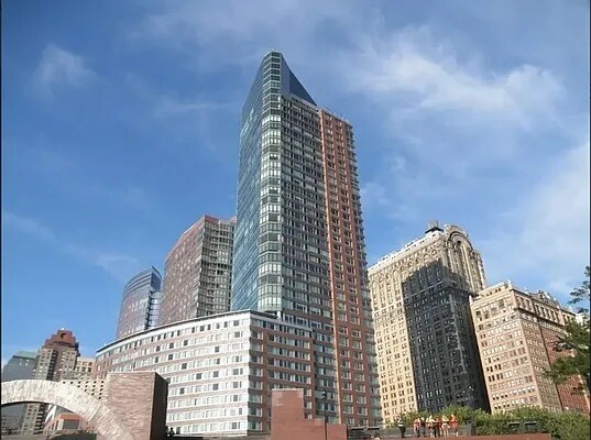 #17 photo, 10 LITTLE WEST Street, Battery Park City , NY 10004