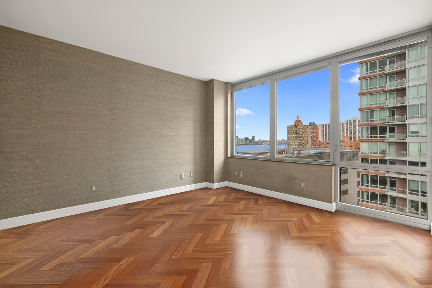 #6 photo, 10 LITTLE WEST Street, Battery Park City , NY 10004