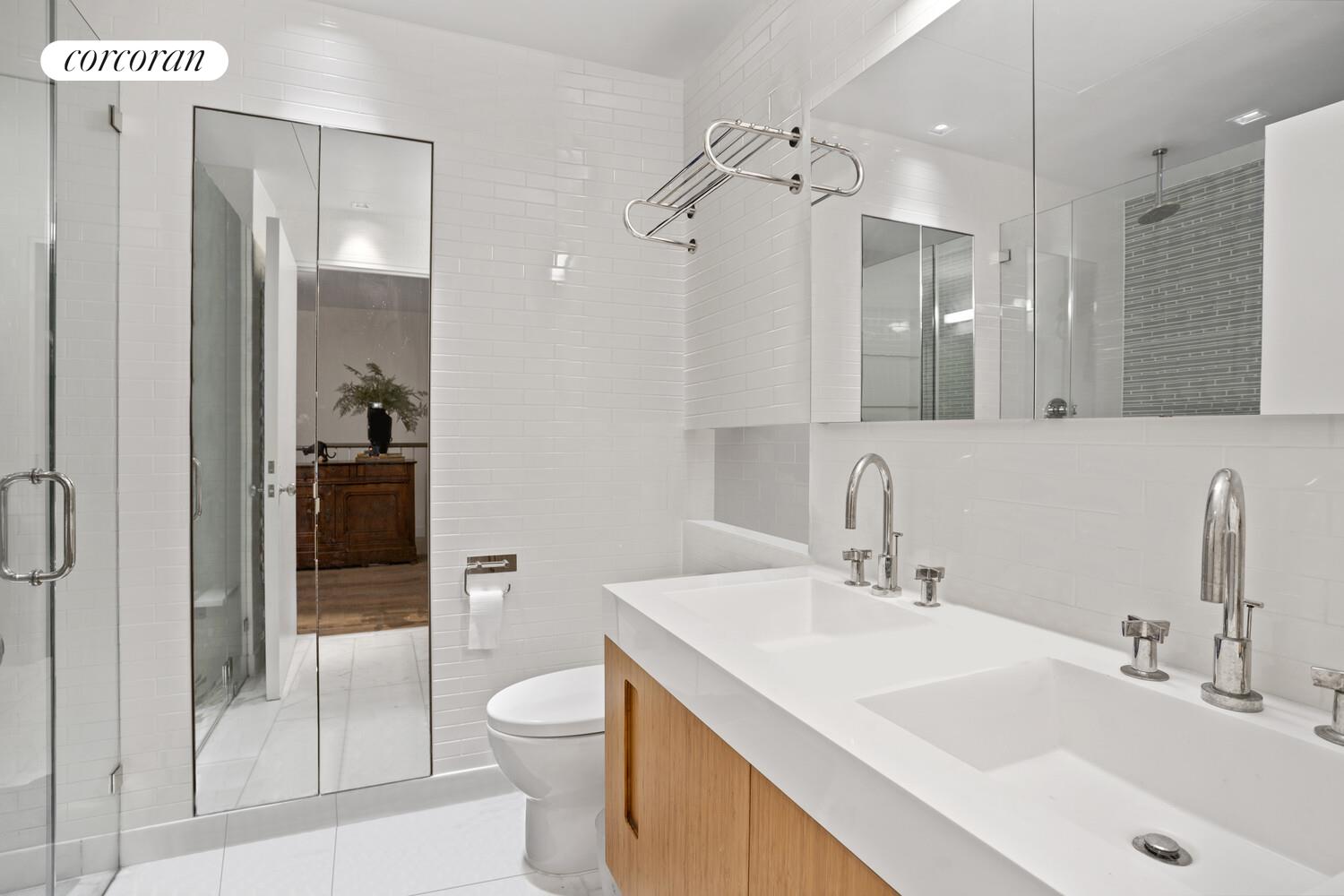 #17 photo, New York City, Kips Bay , NY 10016