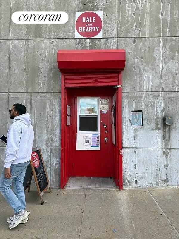 #11 photo, Brooklyn, East Williamsburg , NY 11206