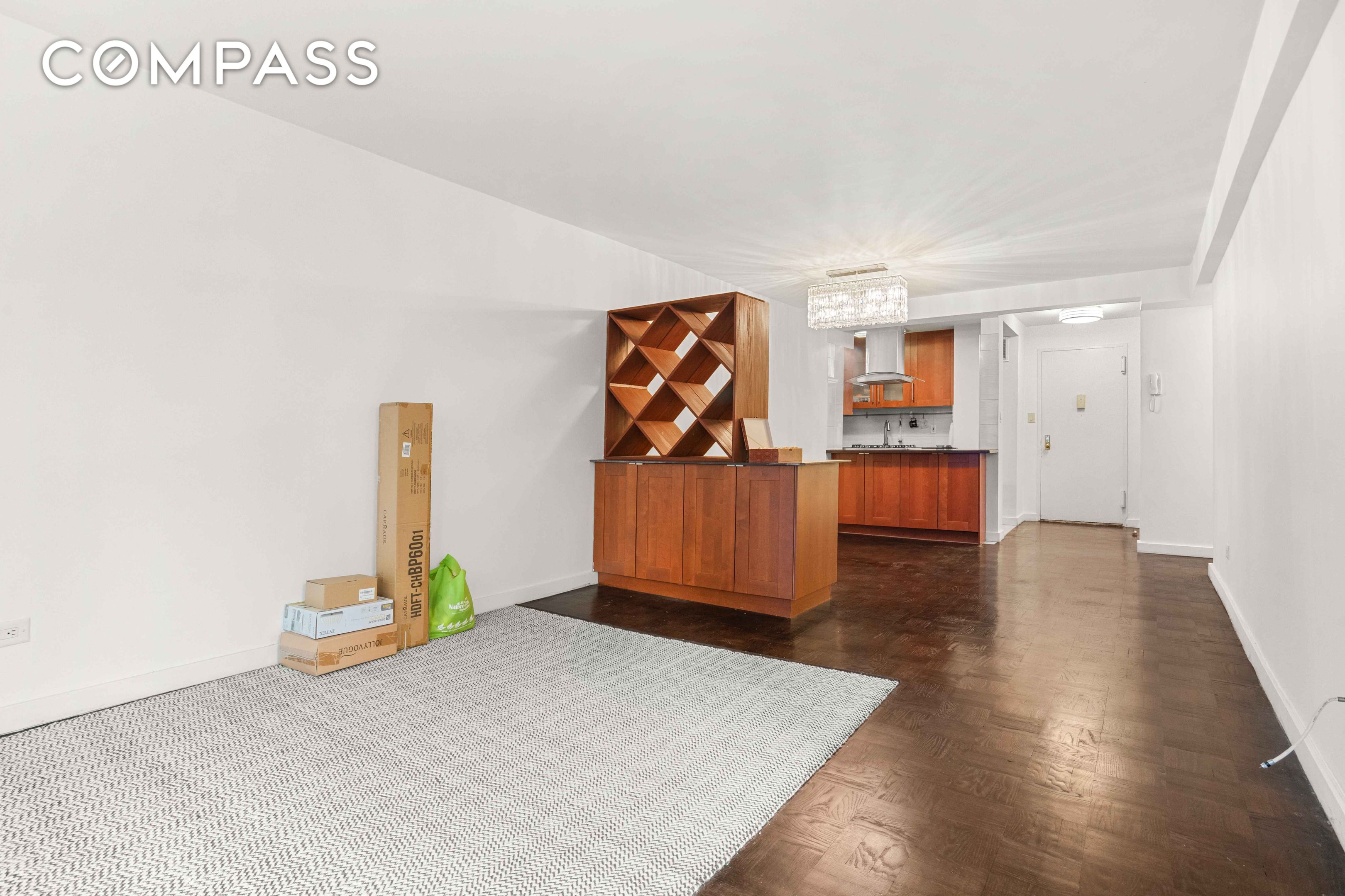 #5 photo, 345 E 69th Street, Lenox Hill , NY 10021