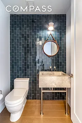 #13 photo, 180 6th Avenue, SoHo , NY 10013