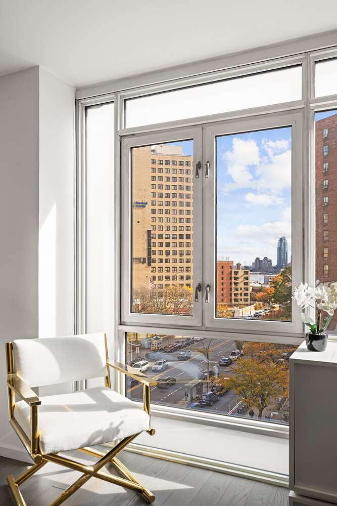 #5 photo, 385 1ST Avenue, Gramercy Park , NY 10010