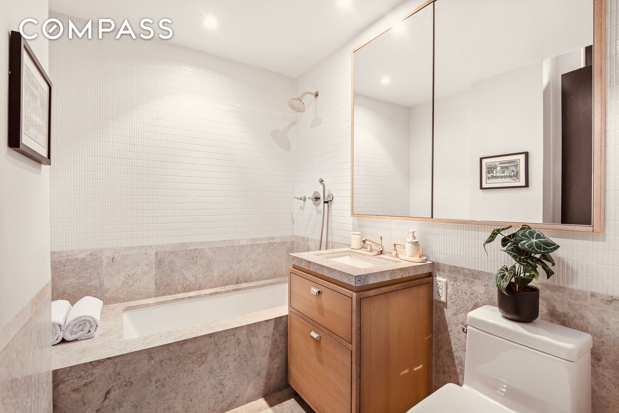 #13 photo, 51 Jay Street, DUMBO , NY 11201