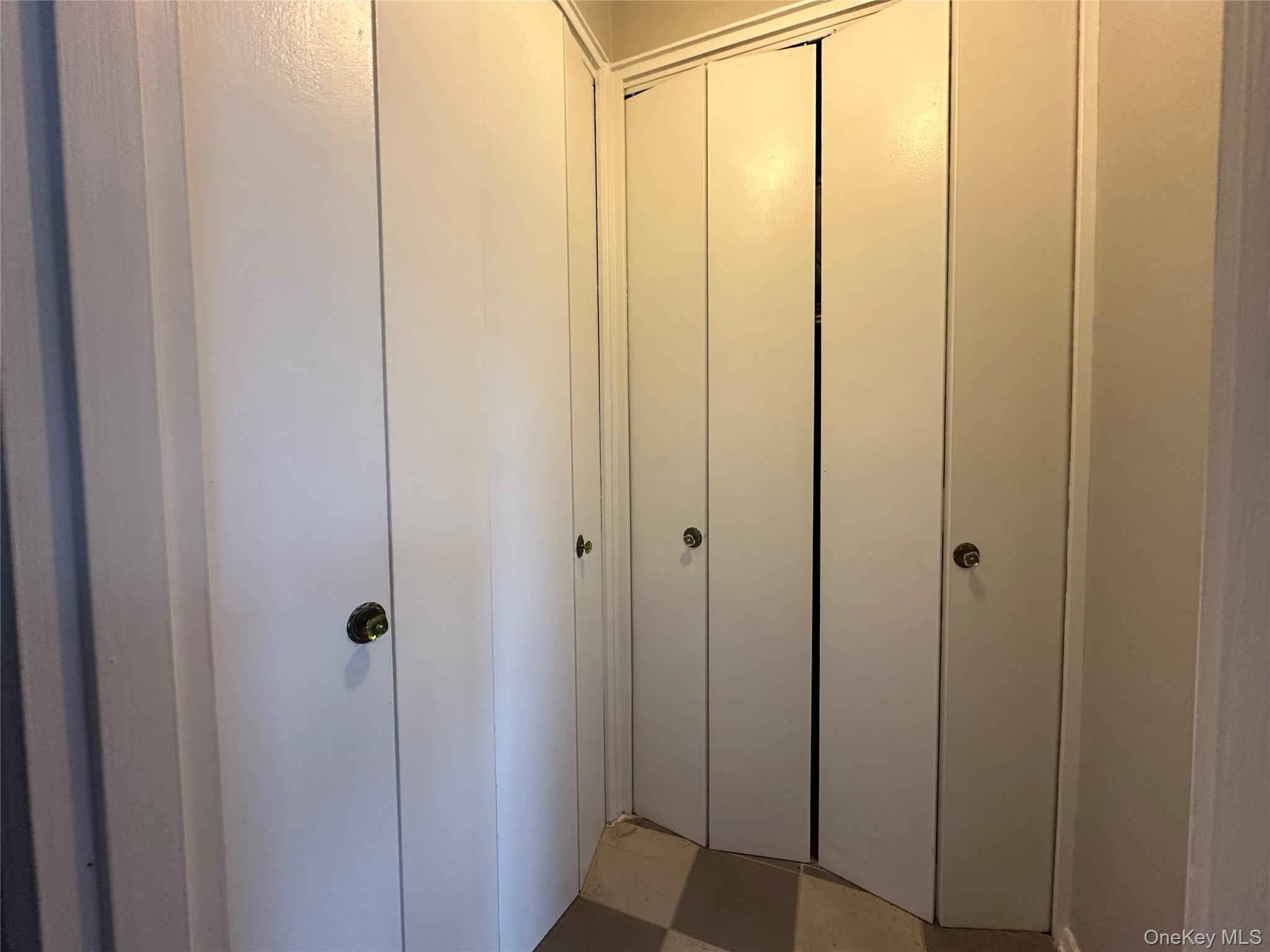 #12 photo, 615 Palmer Road, Yonkers , NY 10701