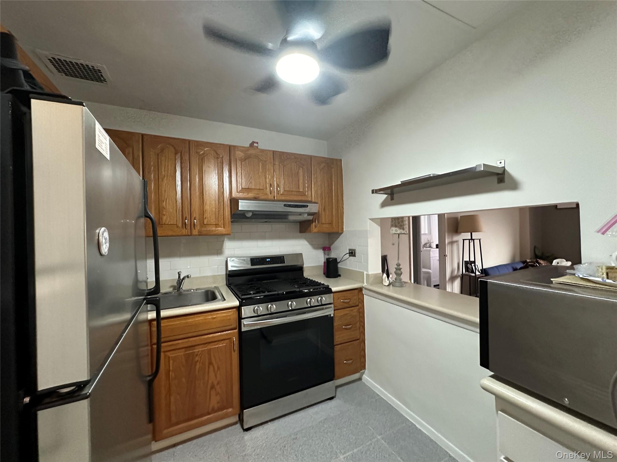 #14 photo, 615 Palmer Road, Yonkers , NY 10701