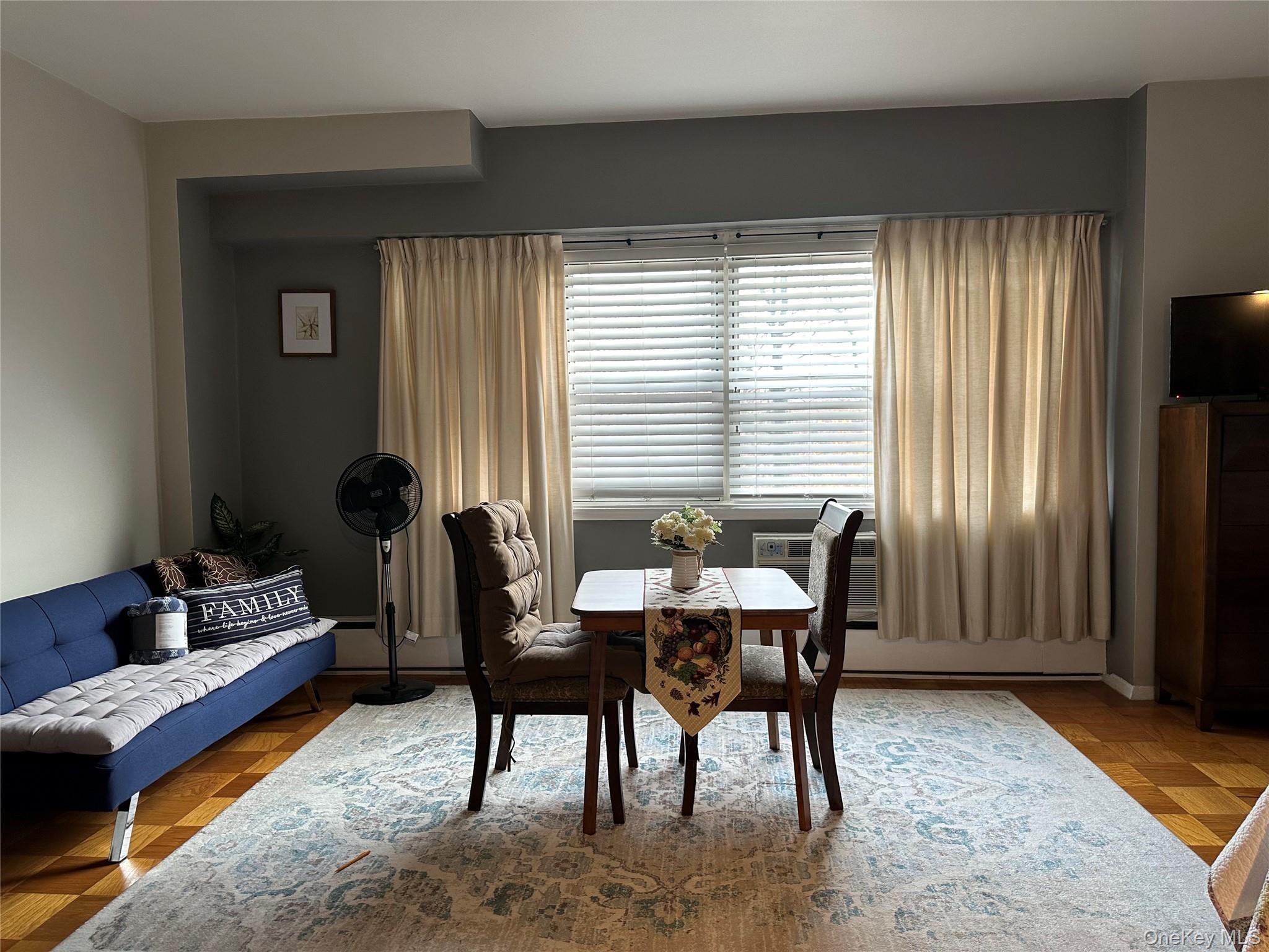 #9 photo, 615 Palmer Road, Yonkers , NY 10701