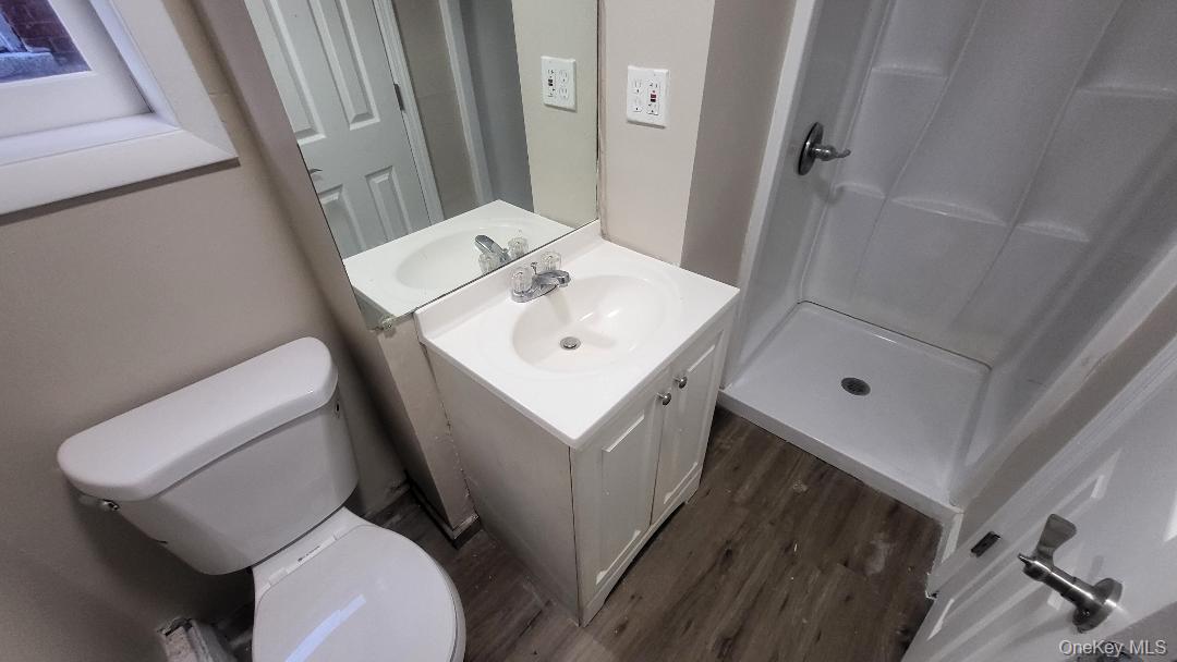 #14 photo, 212 Church St, Poughkeepsie , NY 12601