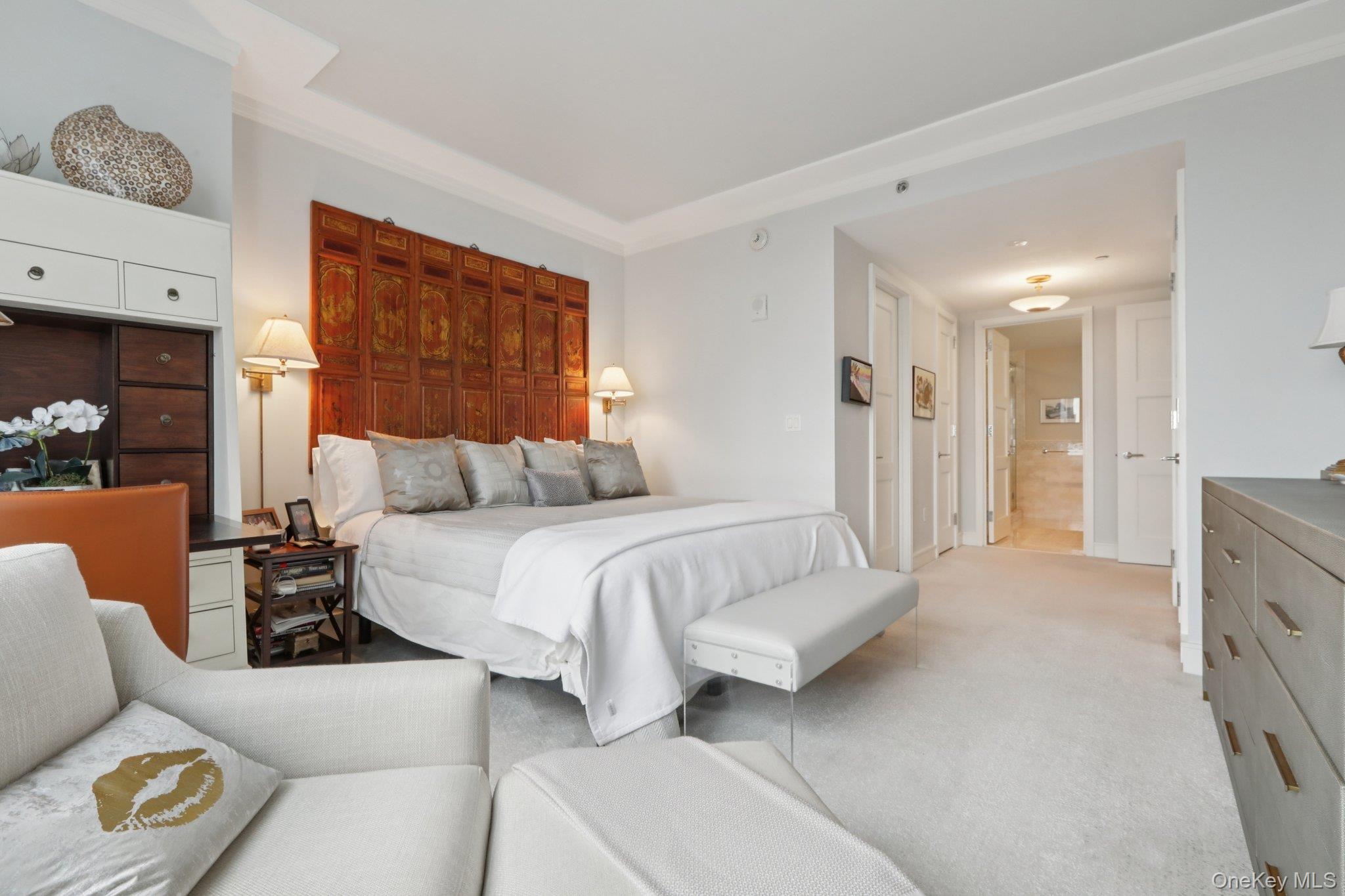 #10 photo, 5 Renaissance Square, White Plains , NY 10601