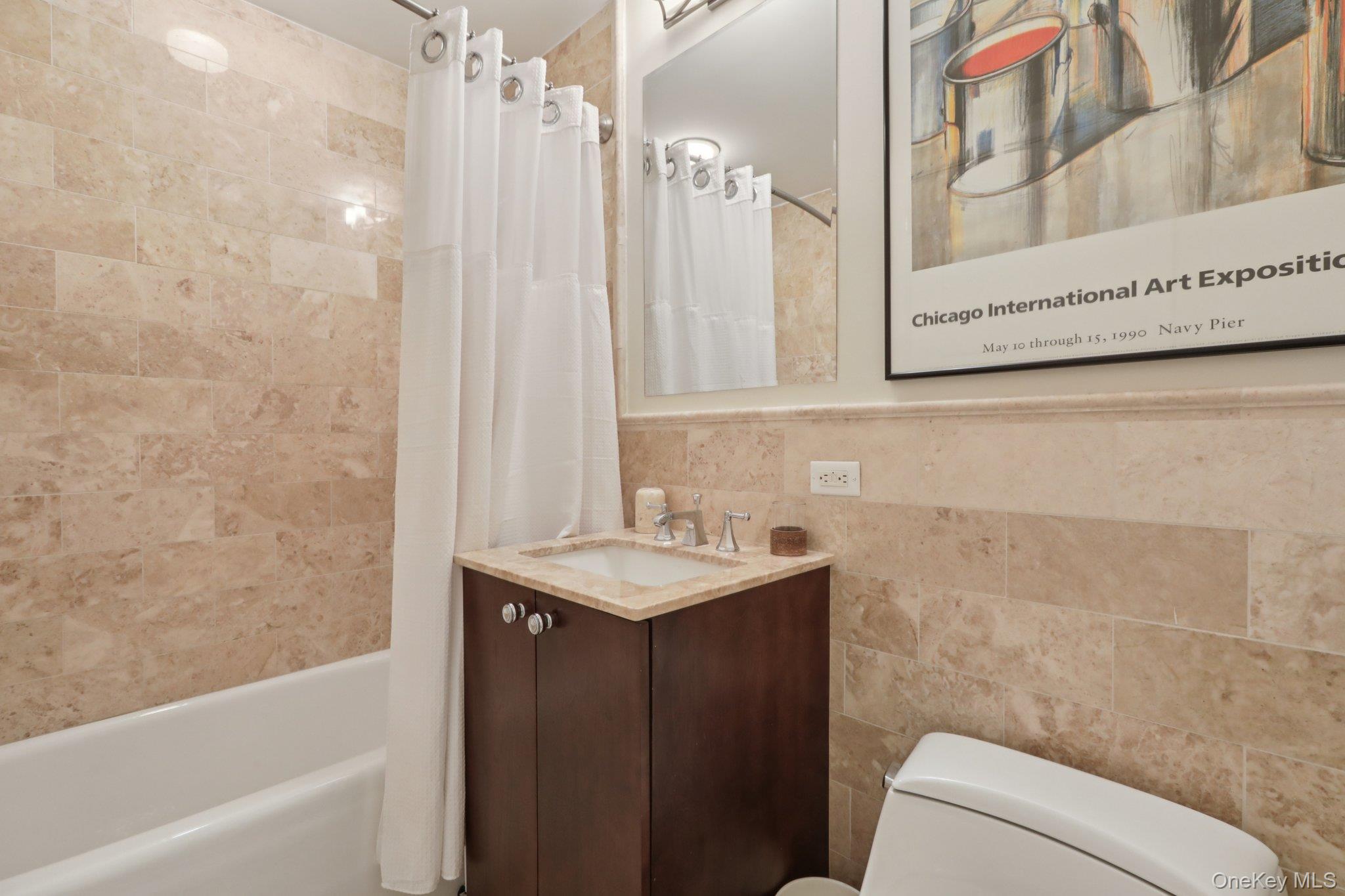 #15 photo, 5 Renaissance Square, White Plains , NY 10601