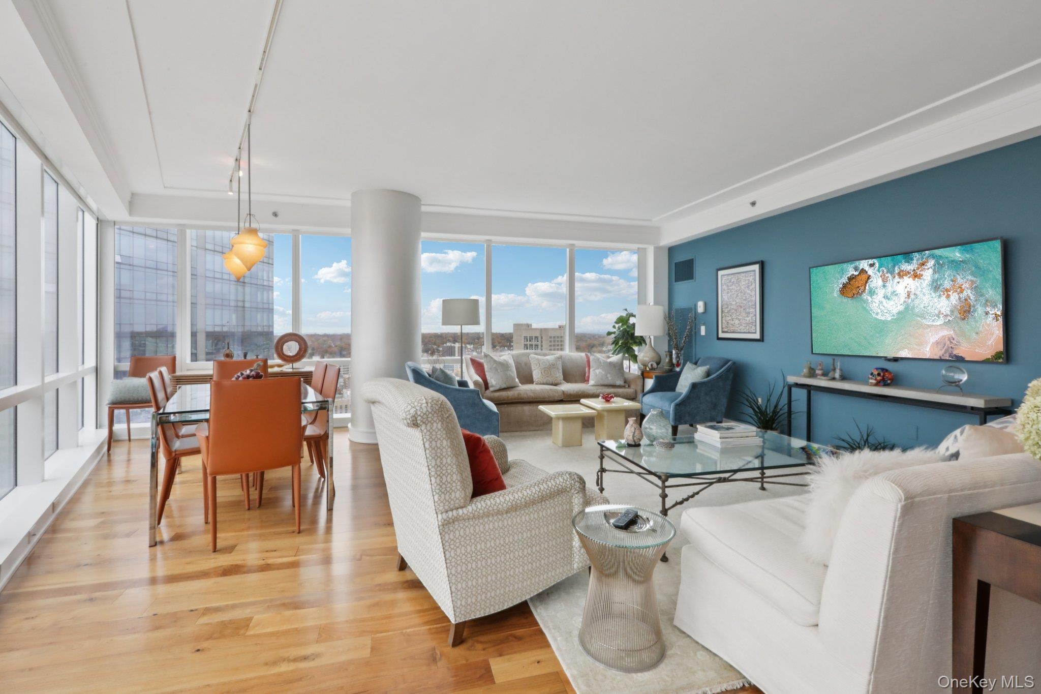 #2 photo, 5 Renaissance Square, White Plains , NY 10601