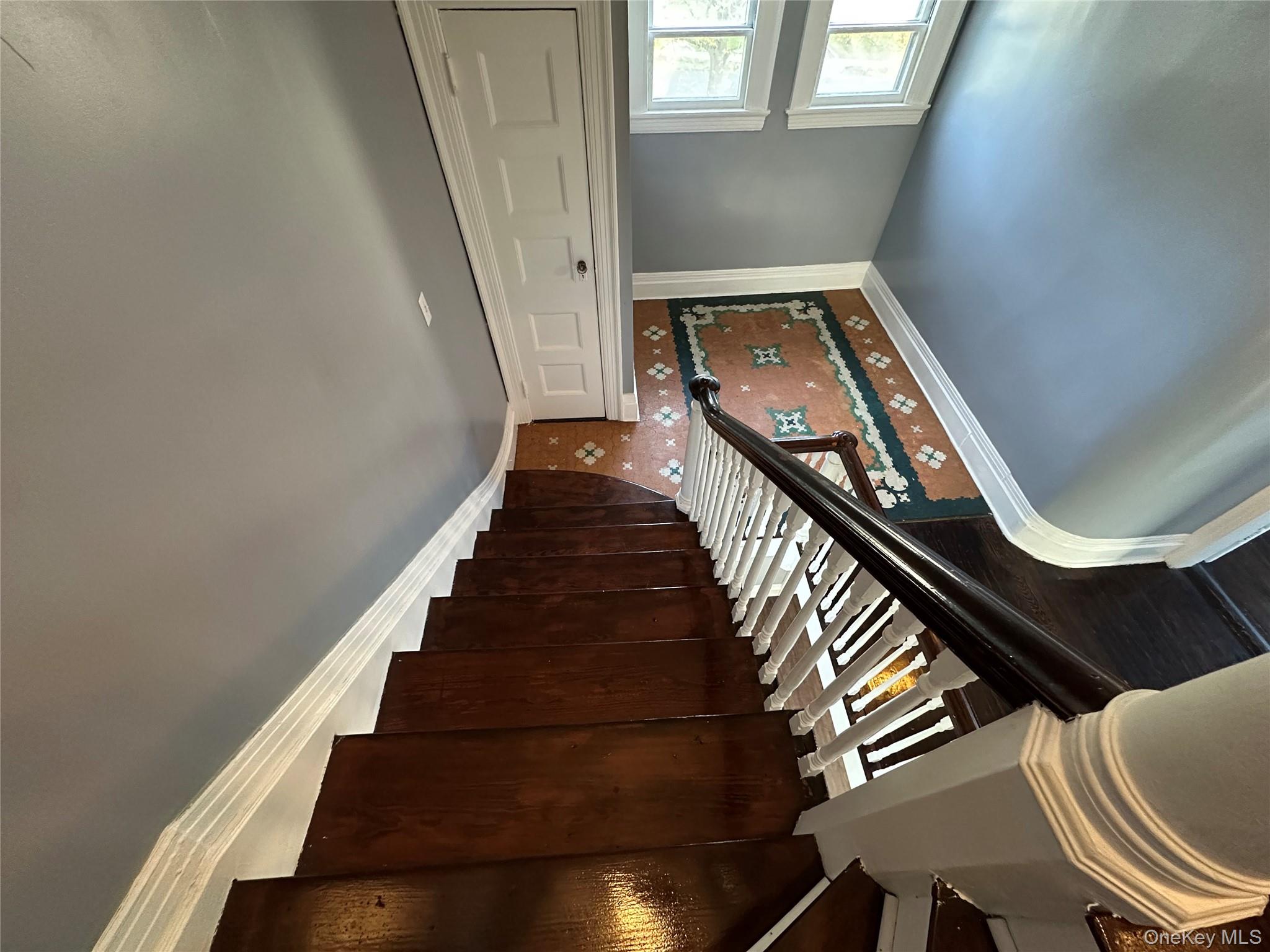 #17 photo, 8 The Serpentine, New Rochelle , NY 10801