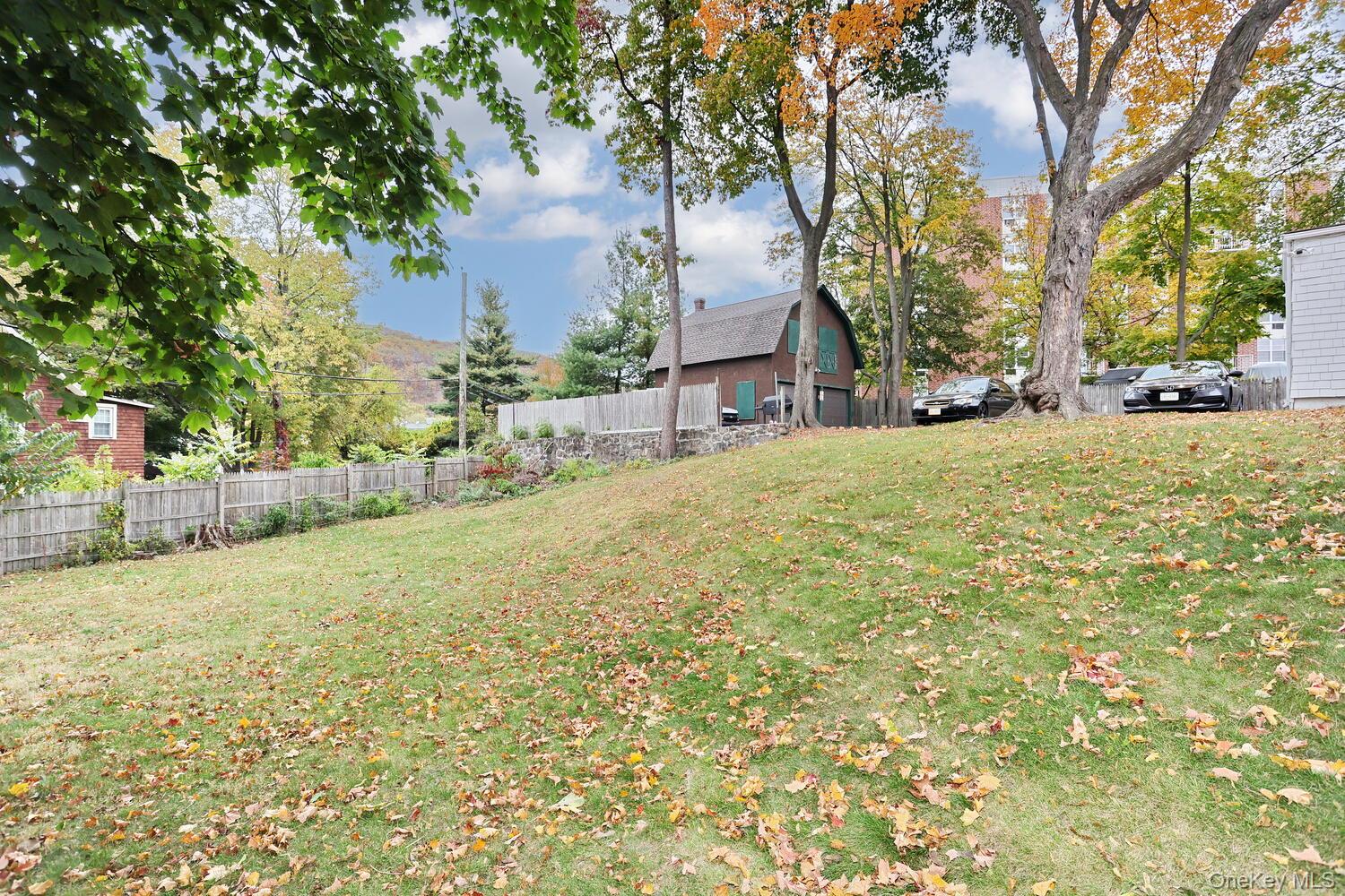 #13 photo, 18-20 E Park Place, Suffern , NY 10901