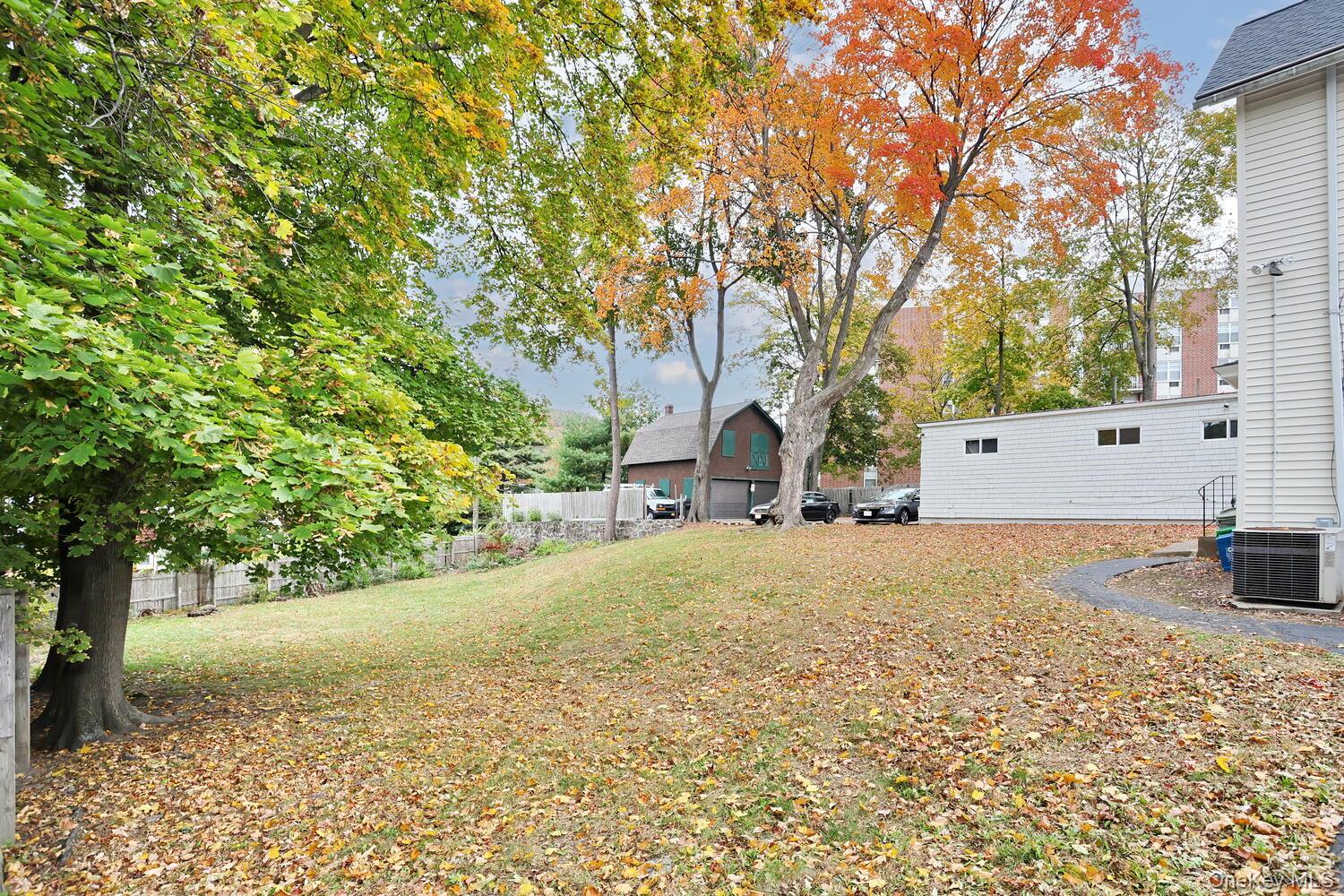#8 photo, 18-20 E Park Place, Suffern , NY 10901