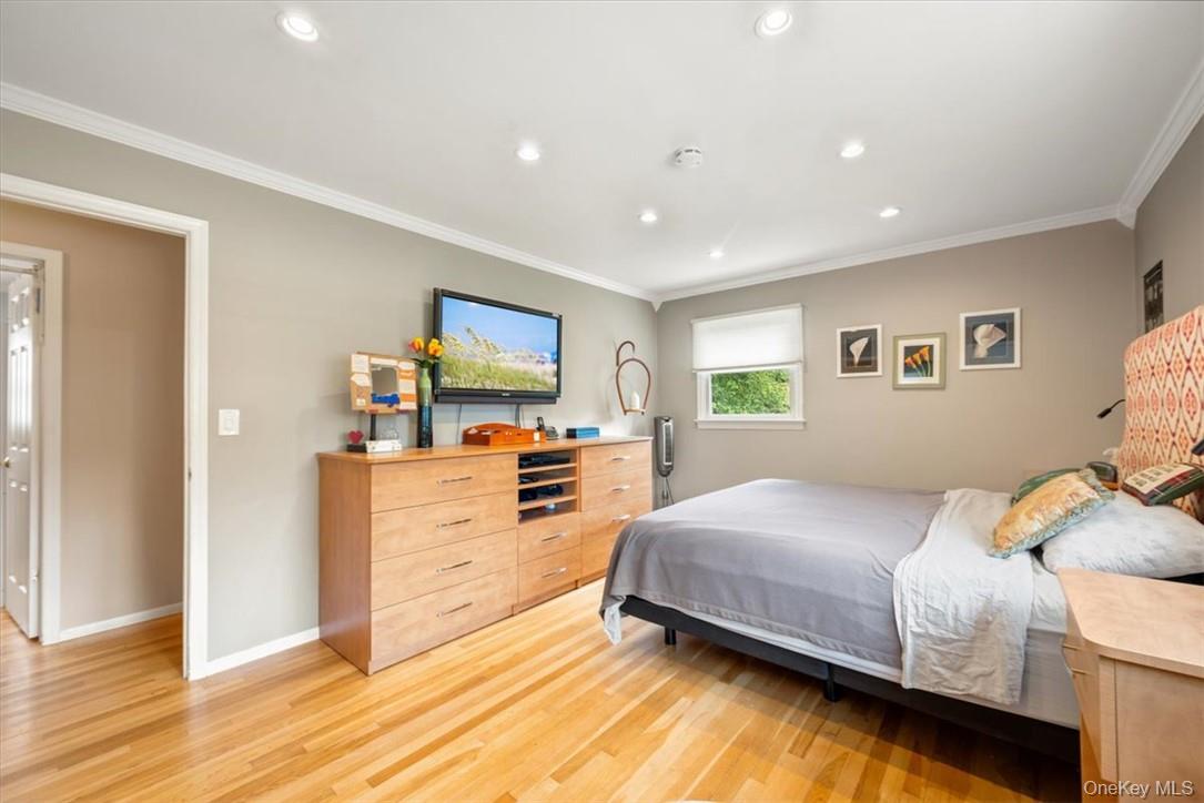 #15 photo, 20 Lancaster Drive, Suffern , NY 10901