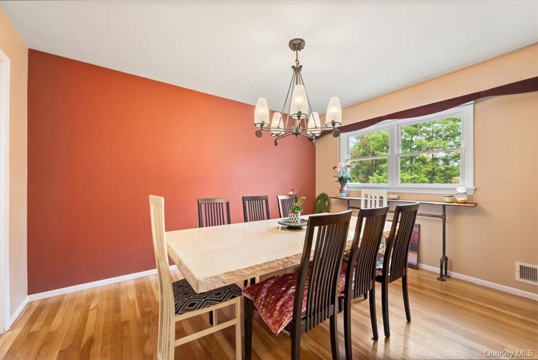 #8 photo, 20 Lancaster Drive, Suffern , NY 10901