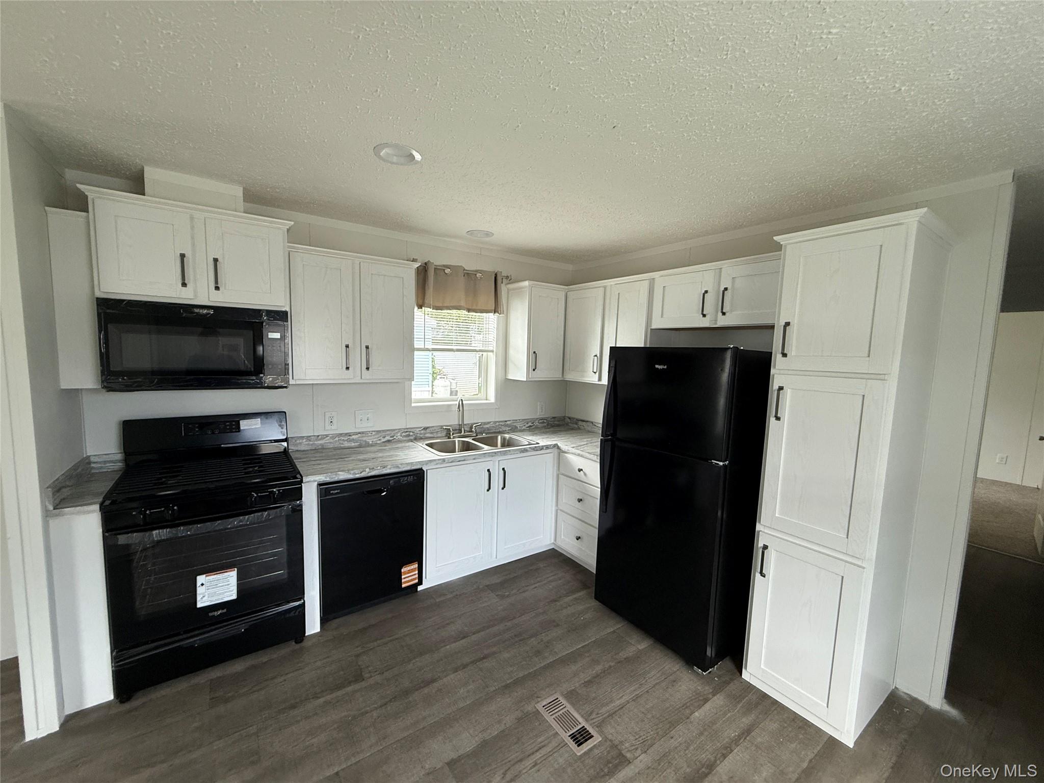 #5 photo, 51 Peebles Lane, Burlingham , NY 12722