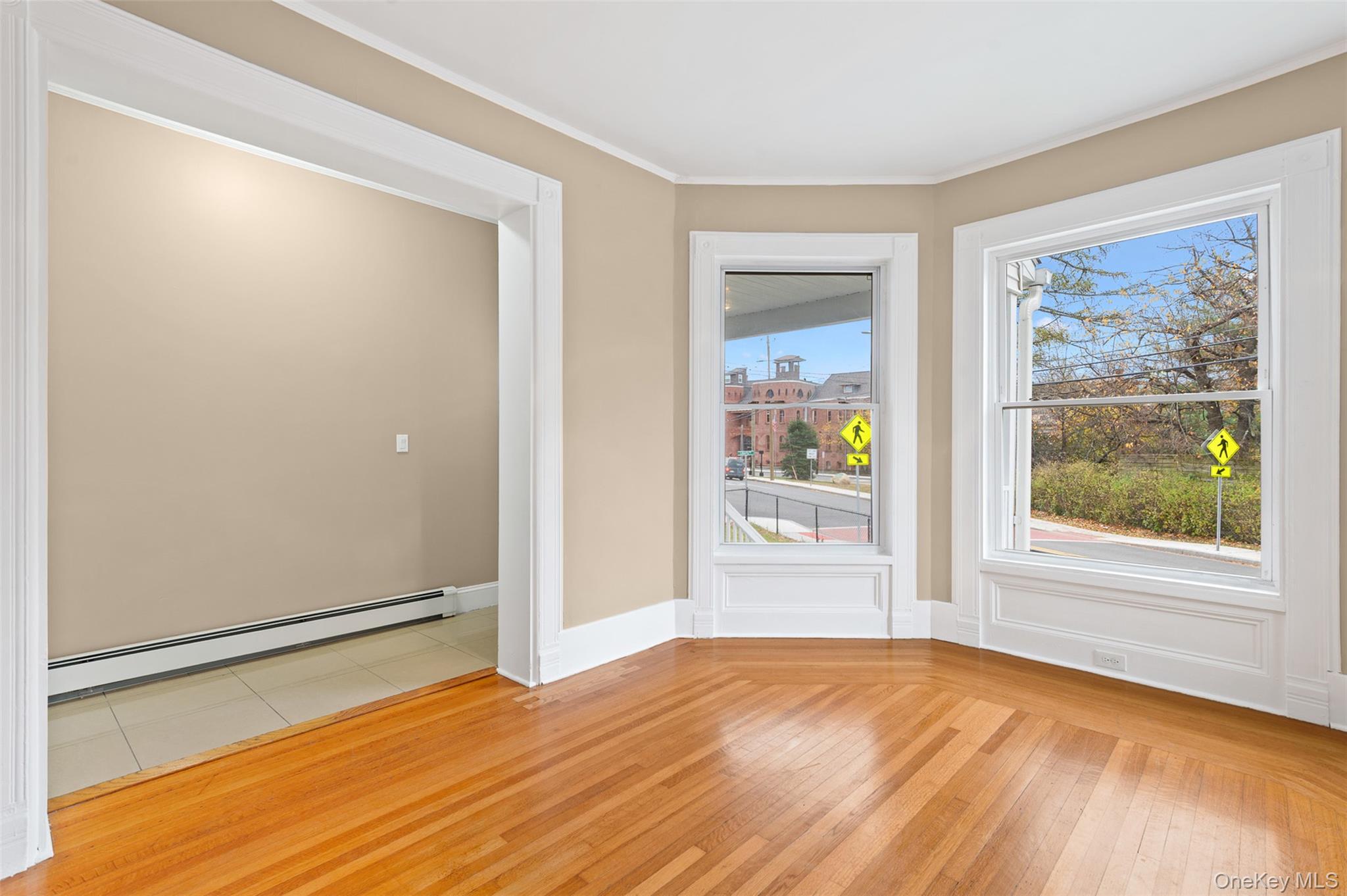 #10 photo, 33 Wickham Avenue, Middletown , NY 10940