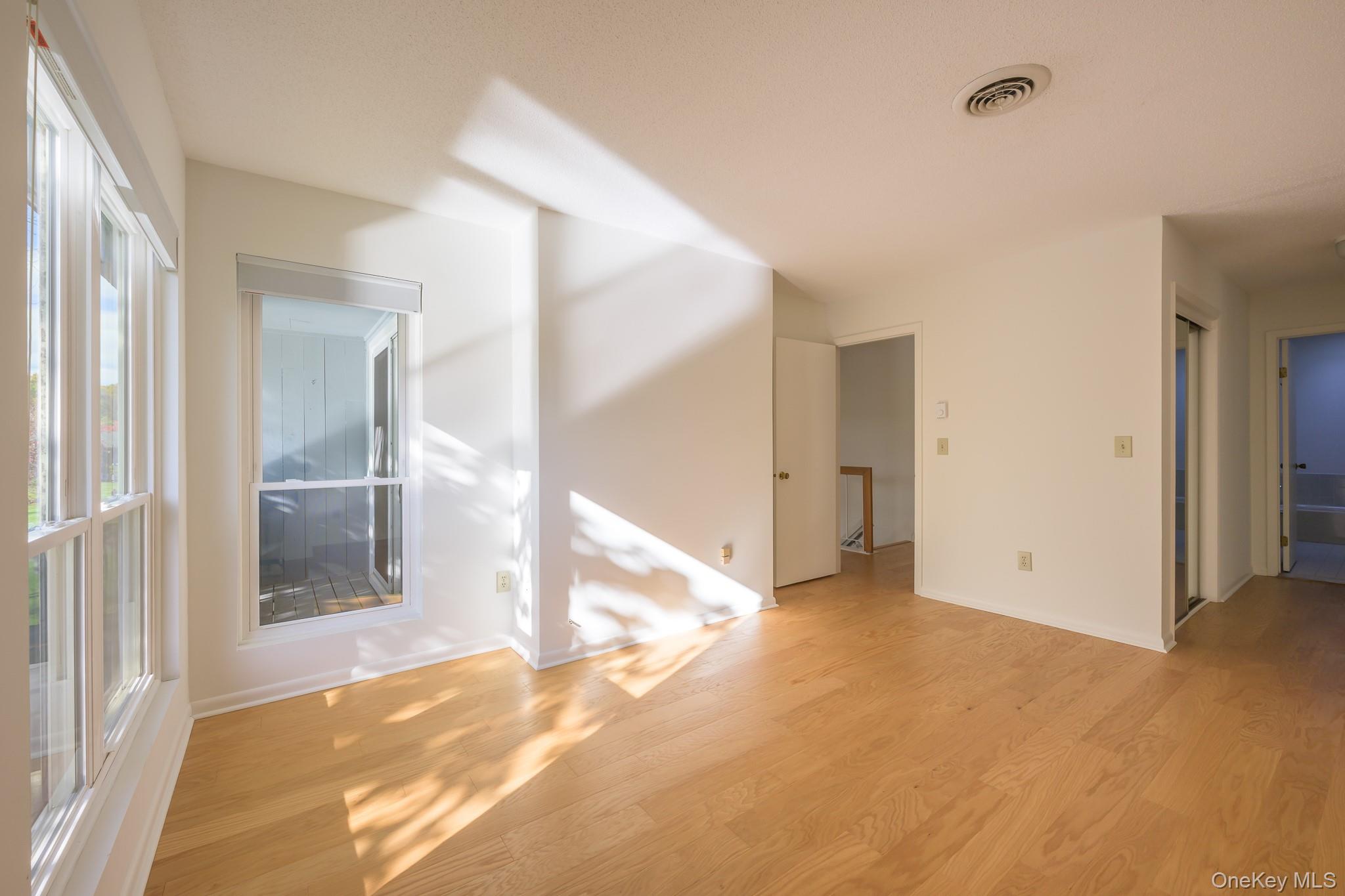 #12 photo, 14 Pond Drive, Rhinebeck , NY 12572