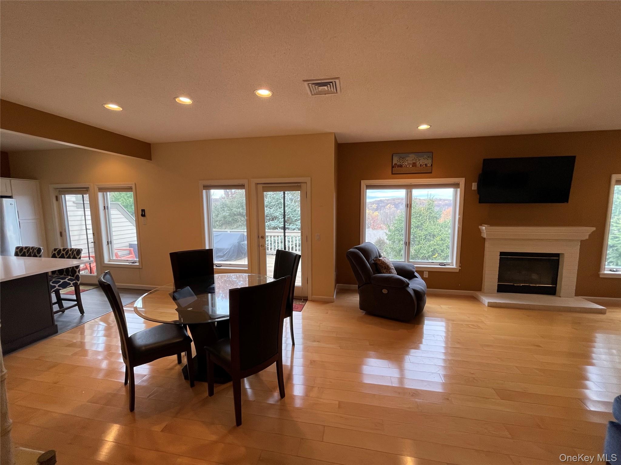 #17 photo, 418 Heritage Hills, Somers , NY 10589